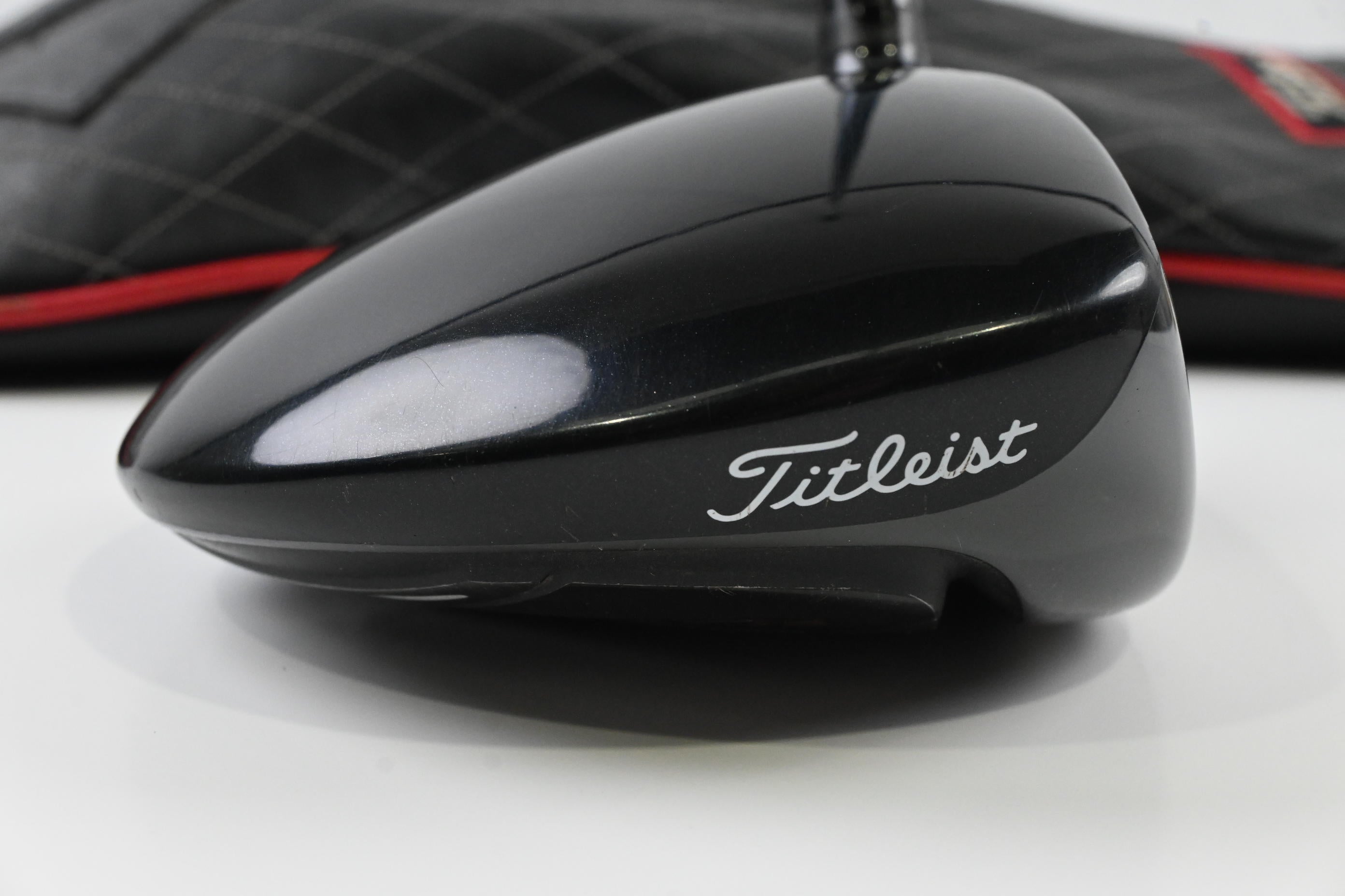 Titleist 915 D2 Driver / 9.5 Degree / Stiff Flex Speeder Pro Tour Spec 74