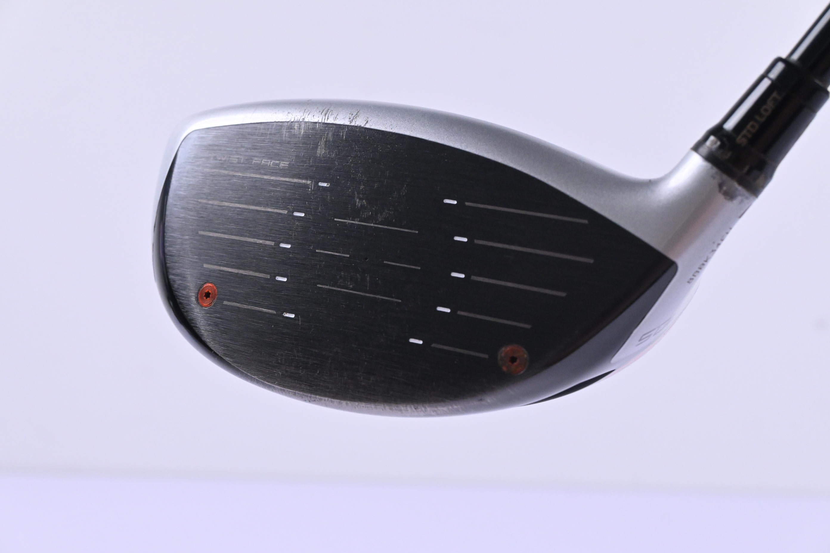 Taylormade M6 Driver / 10.5 Degree / Regular Flex Fujikura Atmos Orange 5 Shaft