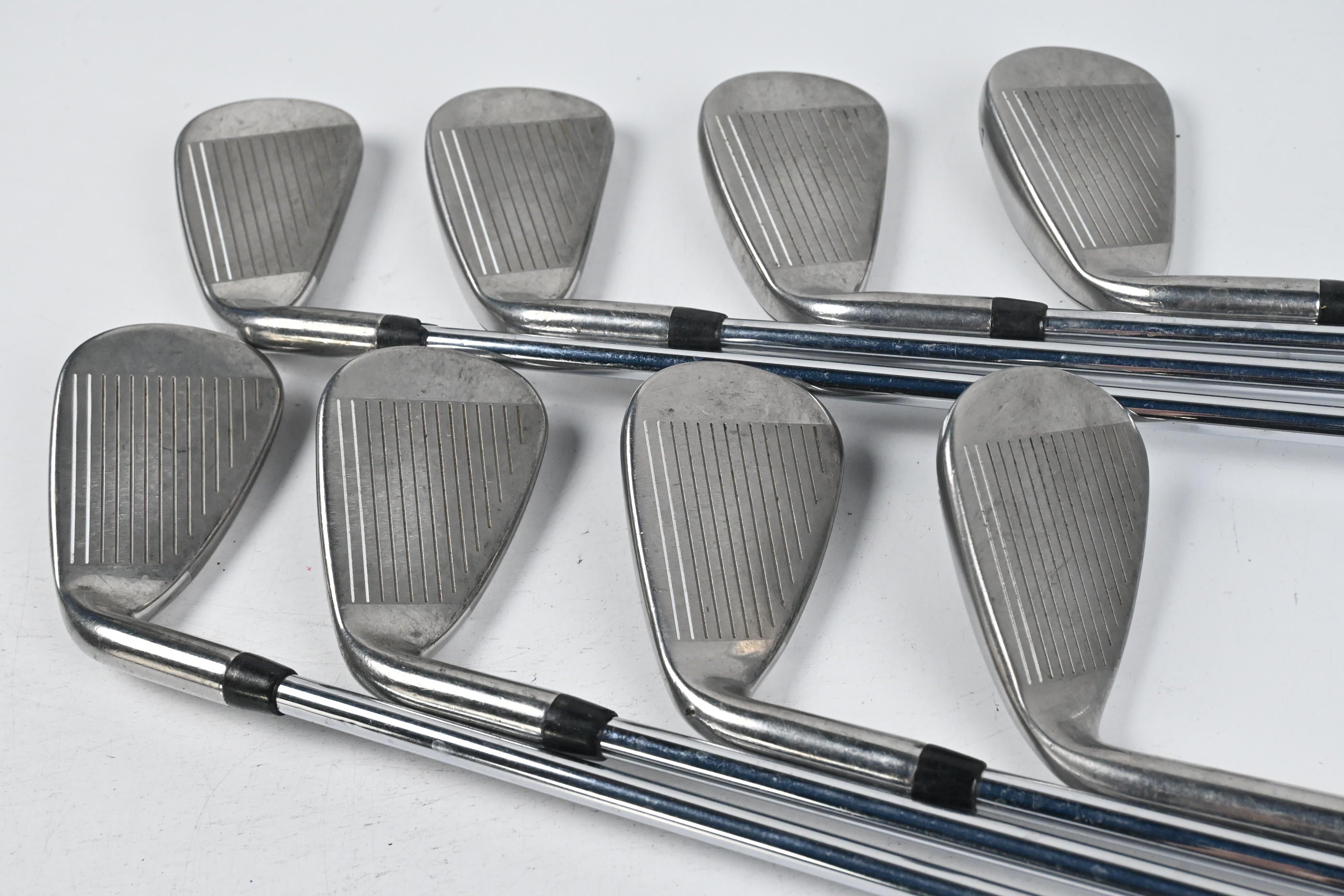 Callaway Rogue ST Max Irons / 4-PW+SW / Regular Flex Elevate MPH 85 Shafts