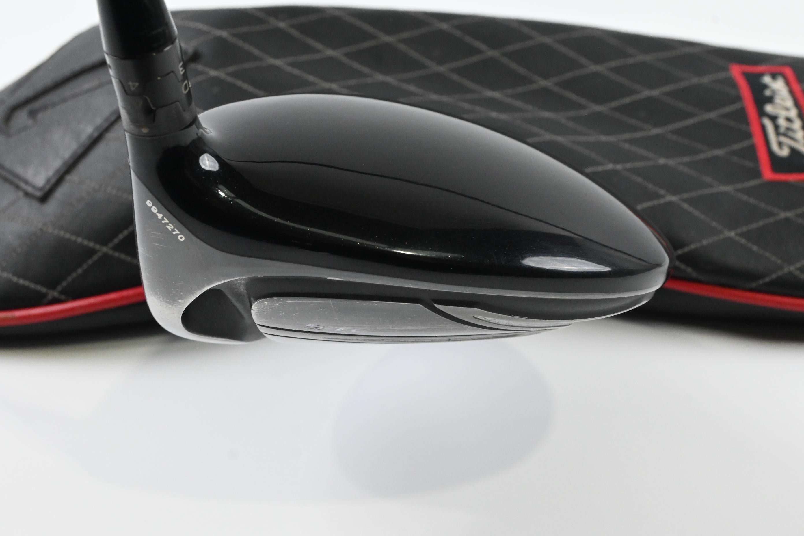 Titleist 915 D2 Driver / 9.5 Degree / Stiff Flex Speeder Pro Tour Spec 74
