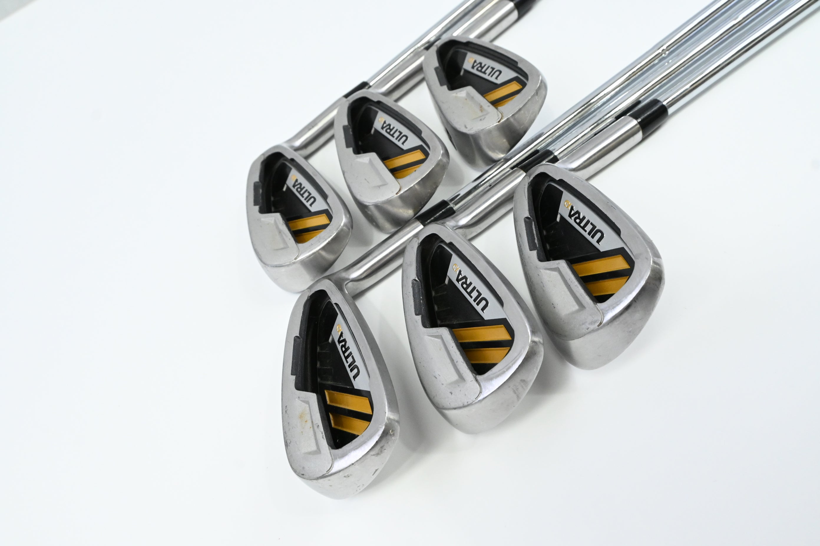 Wilson Ultra HD Irons / 6-PW+SW / Regular Flex Steel Shafts