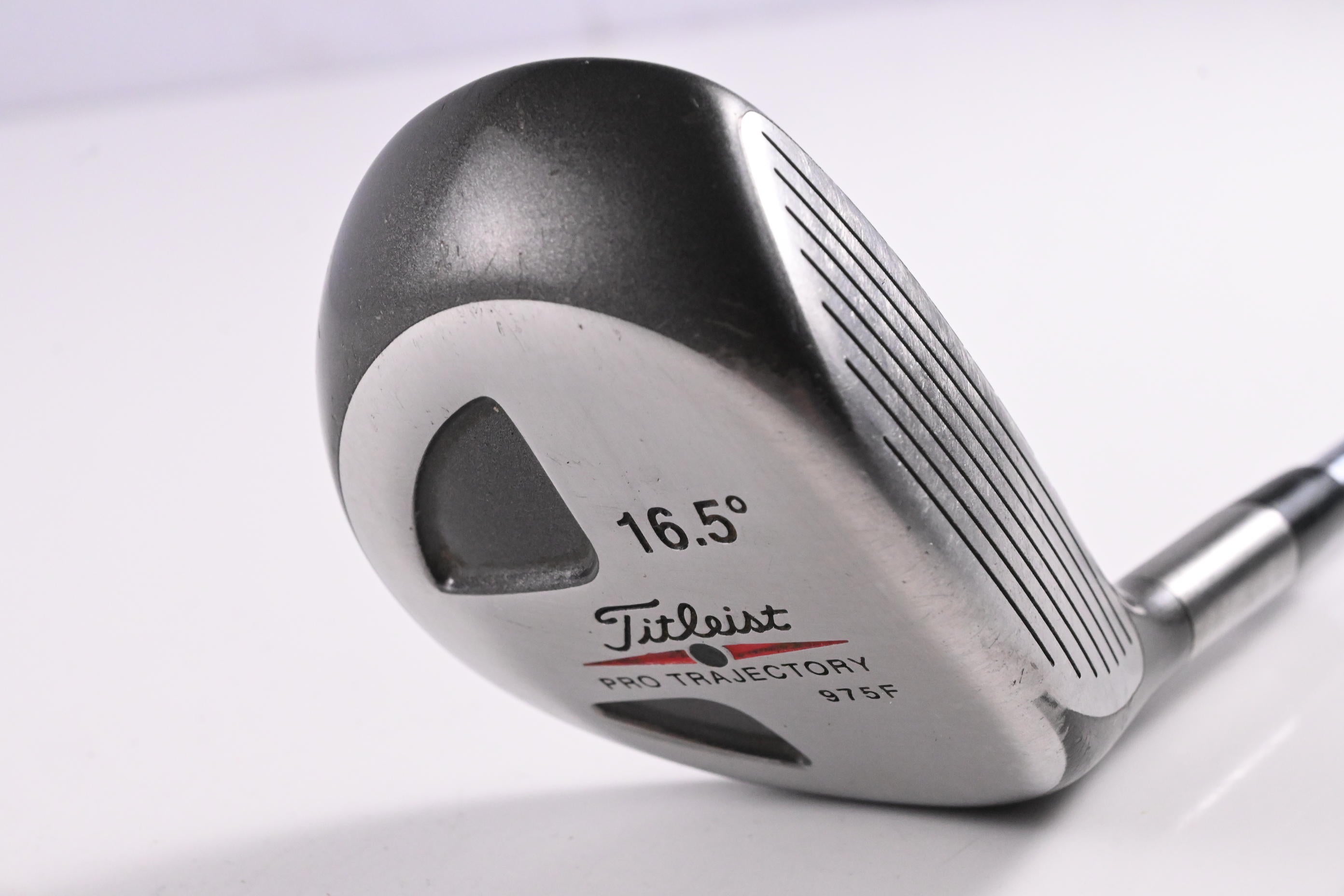 Titleist 975 F #3 Wood / 16.5 Degree / Regular Flex Dynamic Gold R300 Shaft