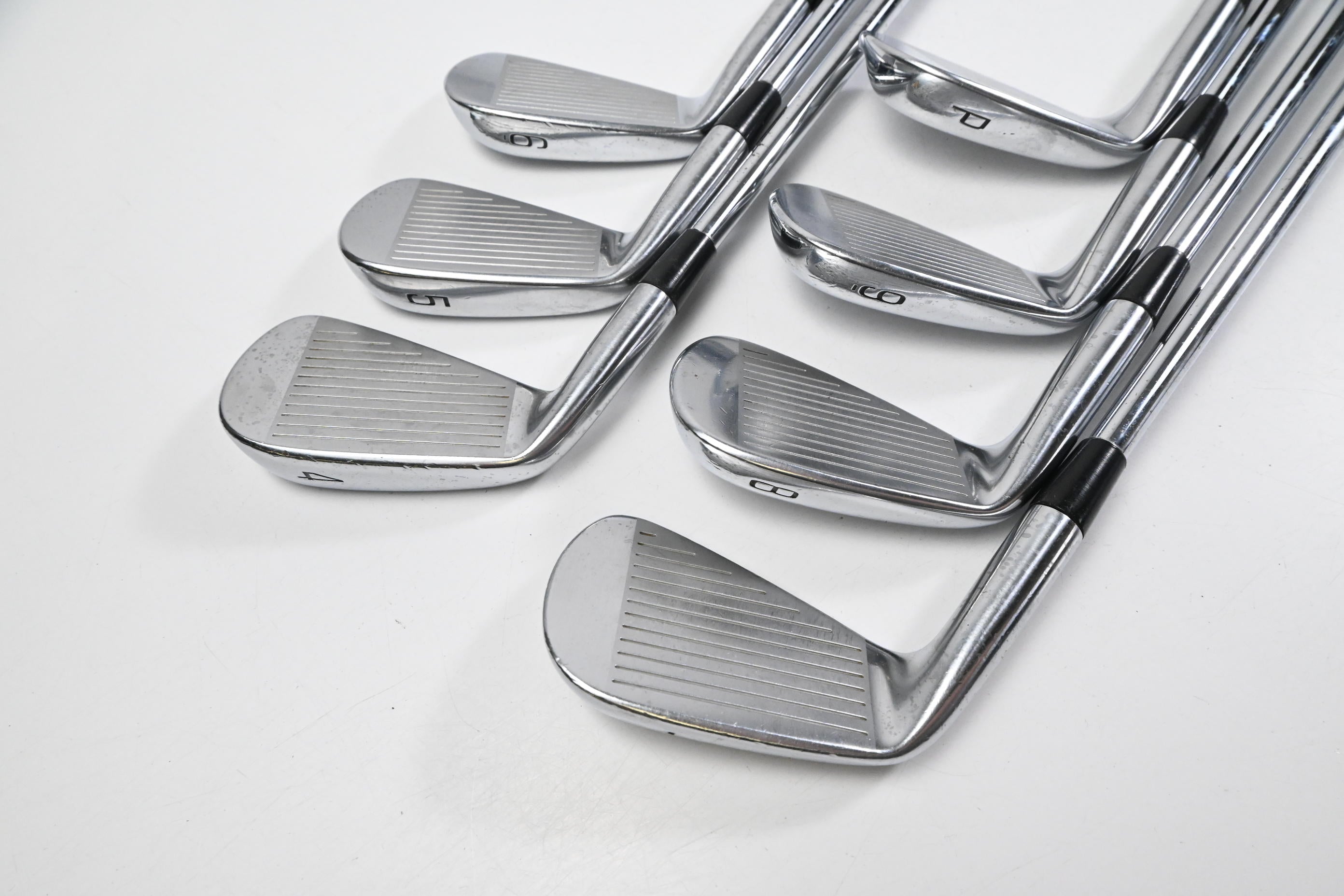 Mizuno Pro 221 Irons / 4-PW / X-Flex Project X Precision Shafts
