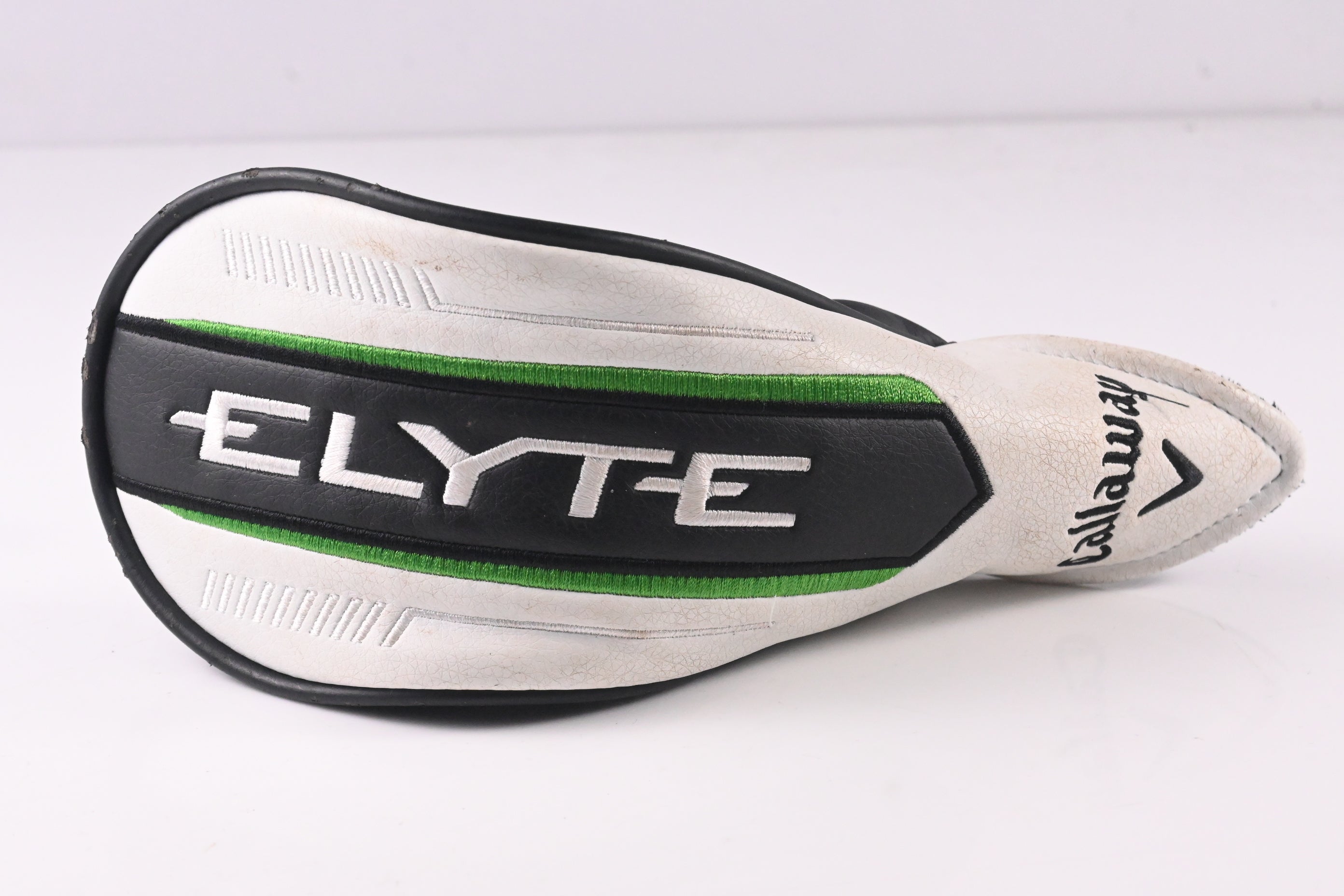 Callaway Elyte #4 Hybrid / 22 Degree / Regular Flex Denali Charcoal 60 Shaft