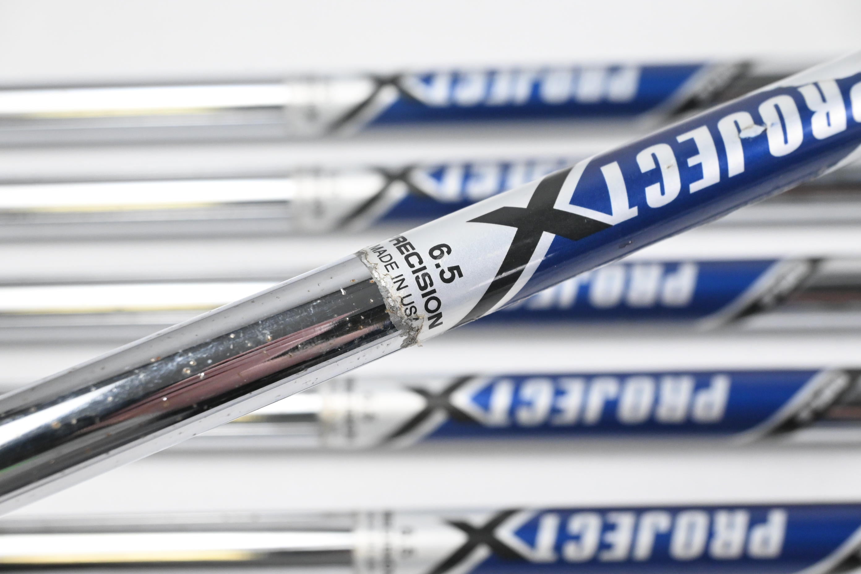 Mizuno Pro 221 Irons / 4-PW / X-Flex Project X Precision Shafts