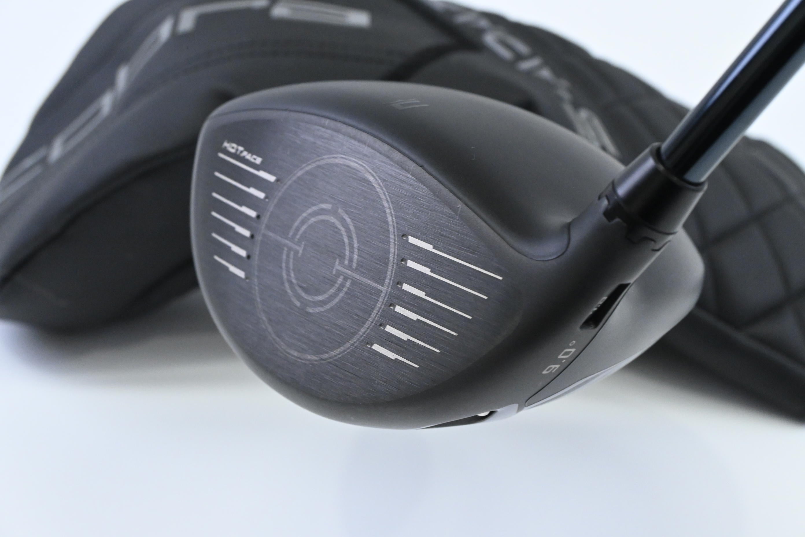 Cobra Darkspeed LS Driver / 9 Degree / Stiff Flex UST Lin-Q M40X White 6