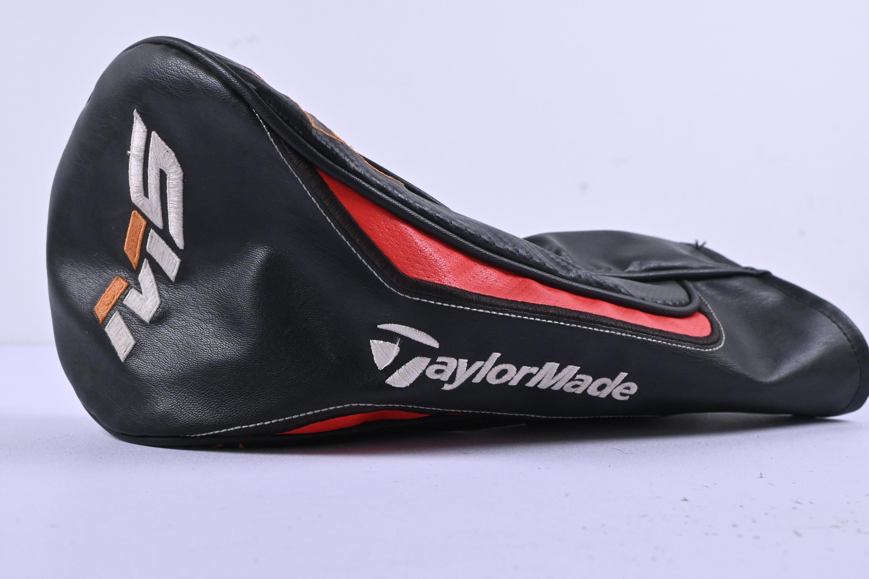 Taylormade M6 Driver / 10.5 Degree / Regular Flex Fujikura Atmos Orange 5 Shaft