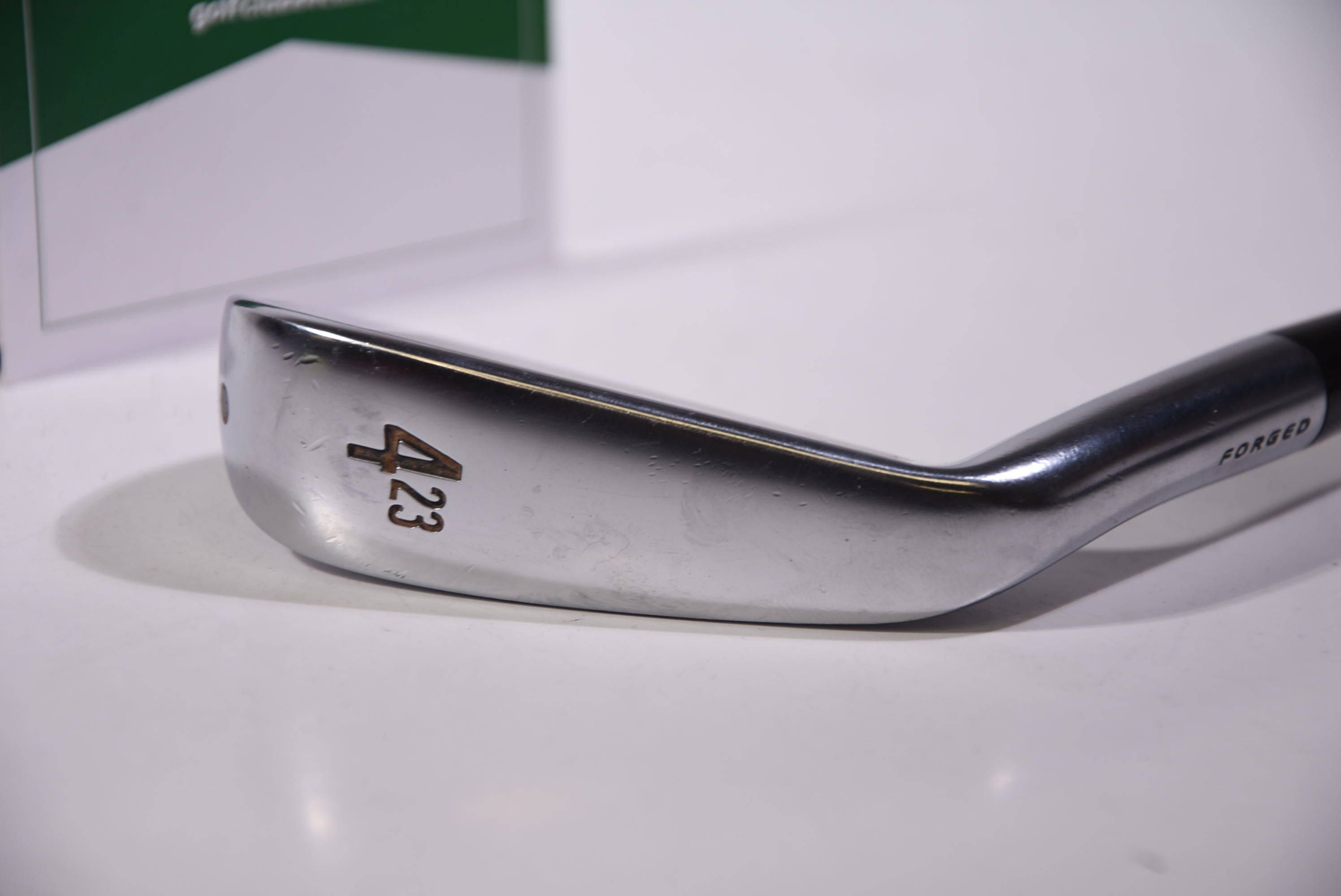 Srixon ZX Utility #4 Iron / 23 Degree / Regular Flex UST Mamiya Recoil 95 Shaft