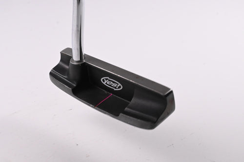 Ladies Yes! C-Groove Tracy Putter / 33 Inch
