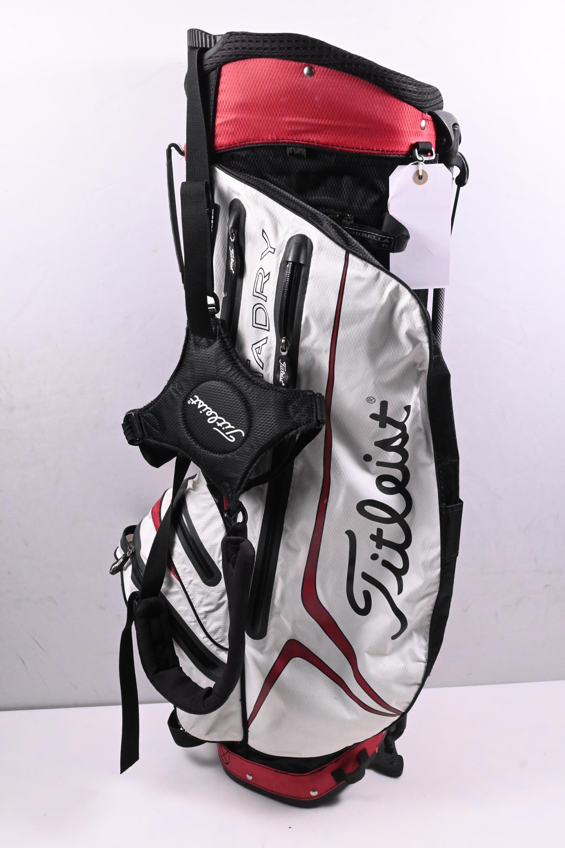 Titleist StaDry Stand Bag / 4-Way Divider / White, Black & Red