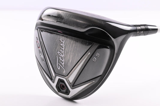 Titleist 915 D2 Driver / 9.5 Degree / Stiff Flex Aldila Rogue Silver 60 Shaft