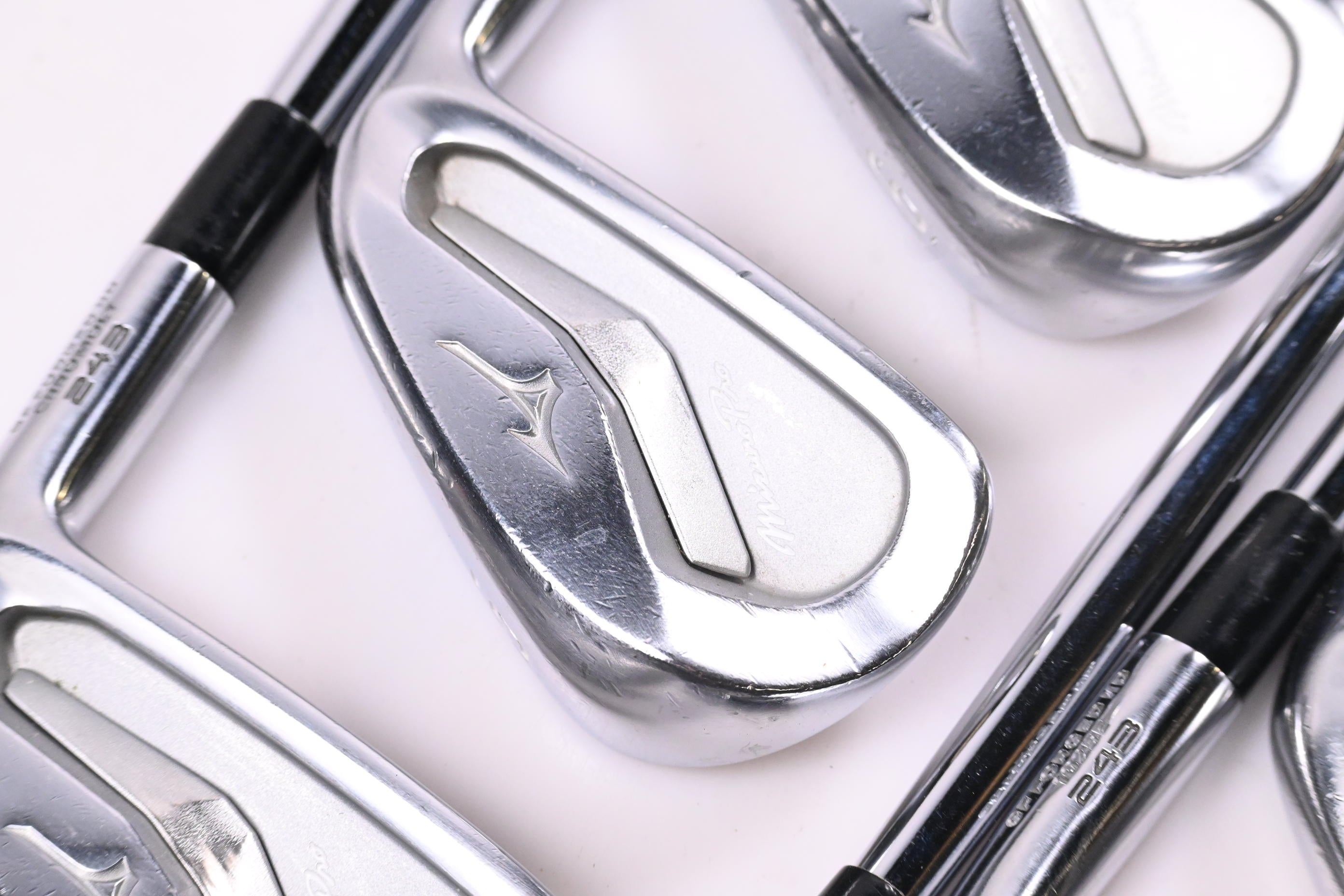 Mizuno Pro 243 Irons / 4-PW / Stiff Flex Dynamic Gold 120 S300 Shafts