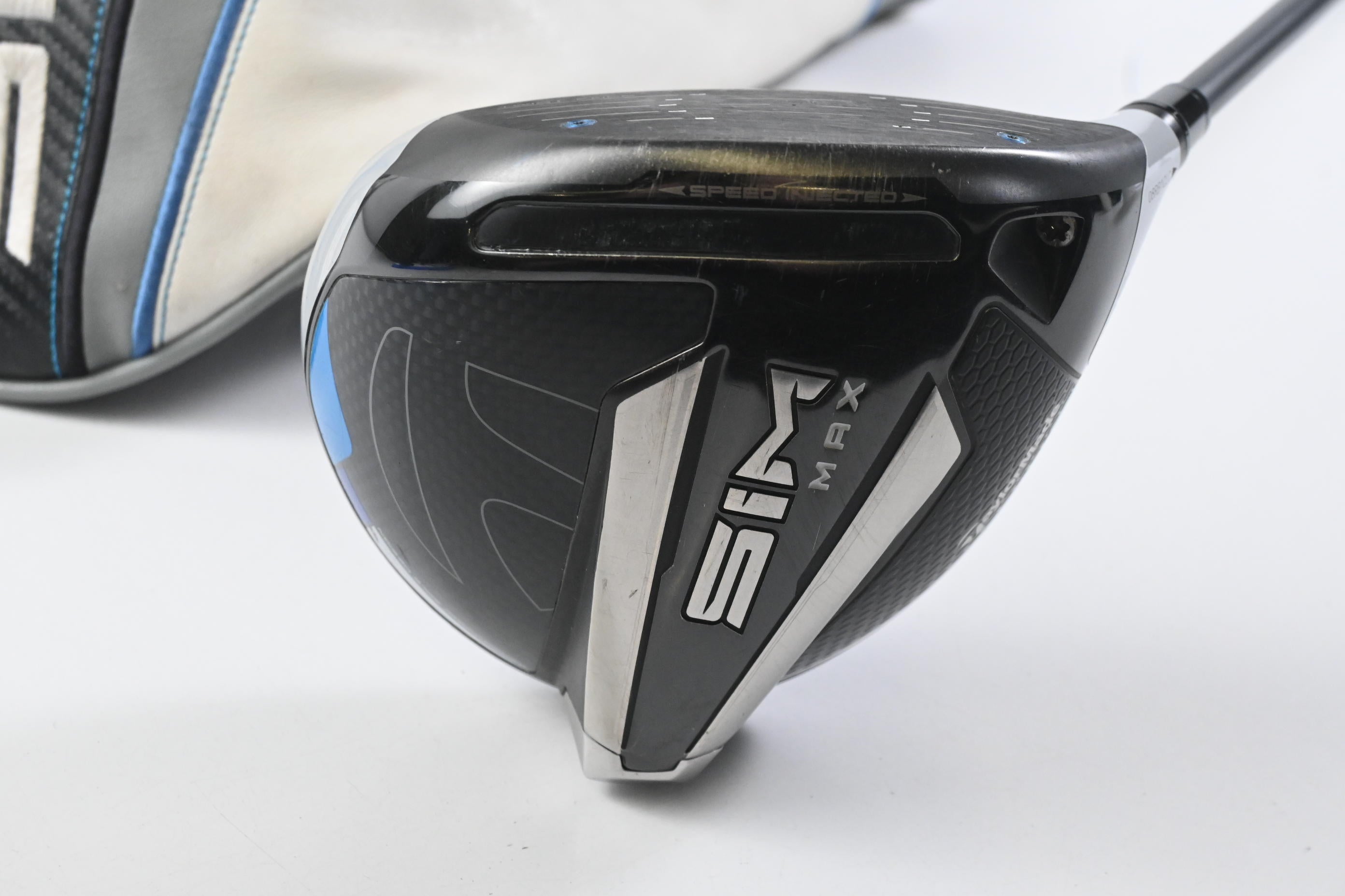 Taylormade SIM Max Driver / 10.5 Degree / Stiff Flex Hzrdus Smoke 70 Shaft