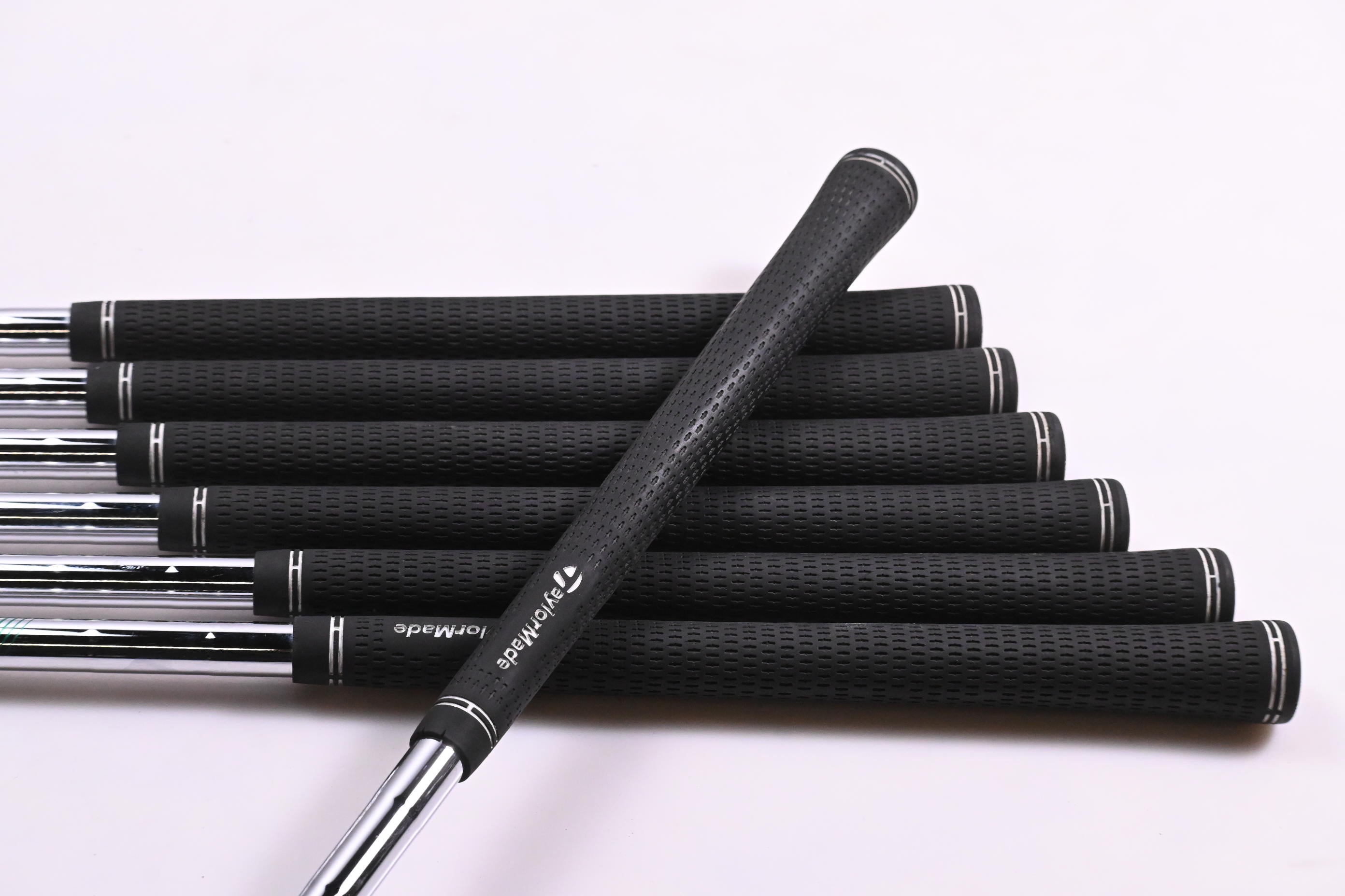 Taylormade P770 2023 Irons / 4-PW / Regular Flex N.S.Pro 950GH Neo Shafts