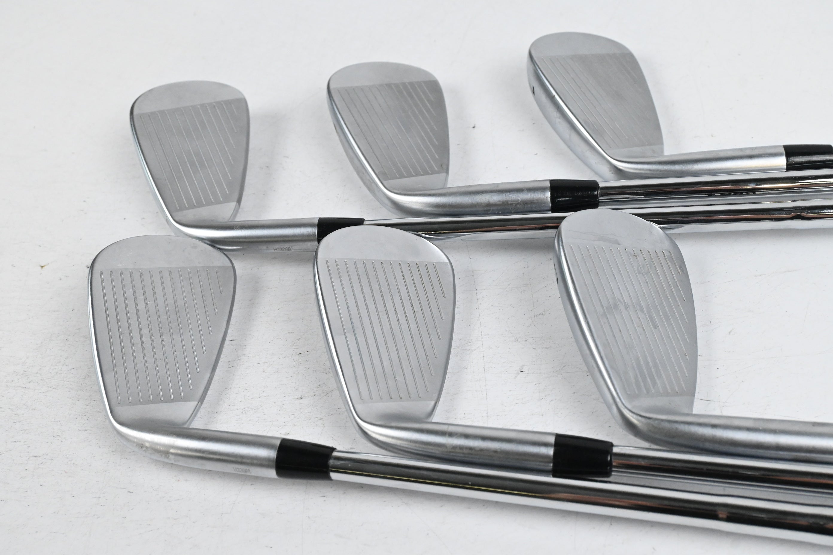 Mizuno JPX 925 Hot Metal Irons / 5-PW / Regular Flex KBS Tour-V 100 Shafts