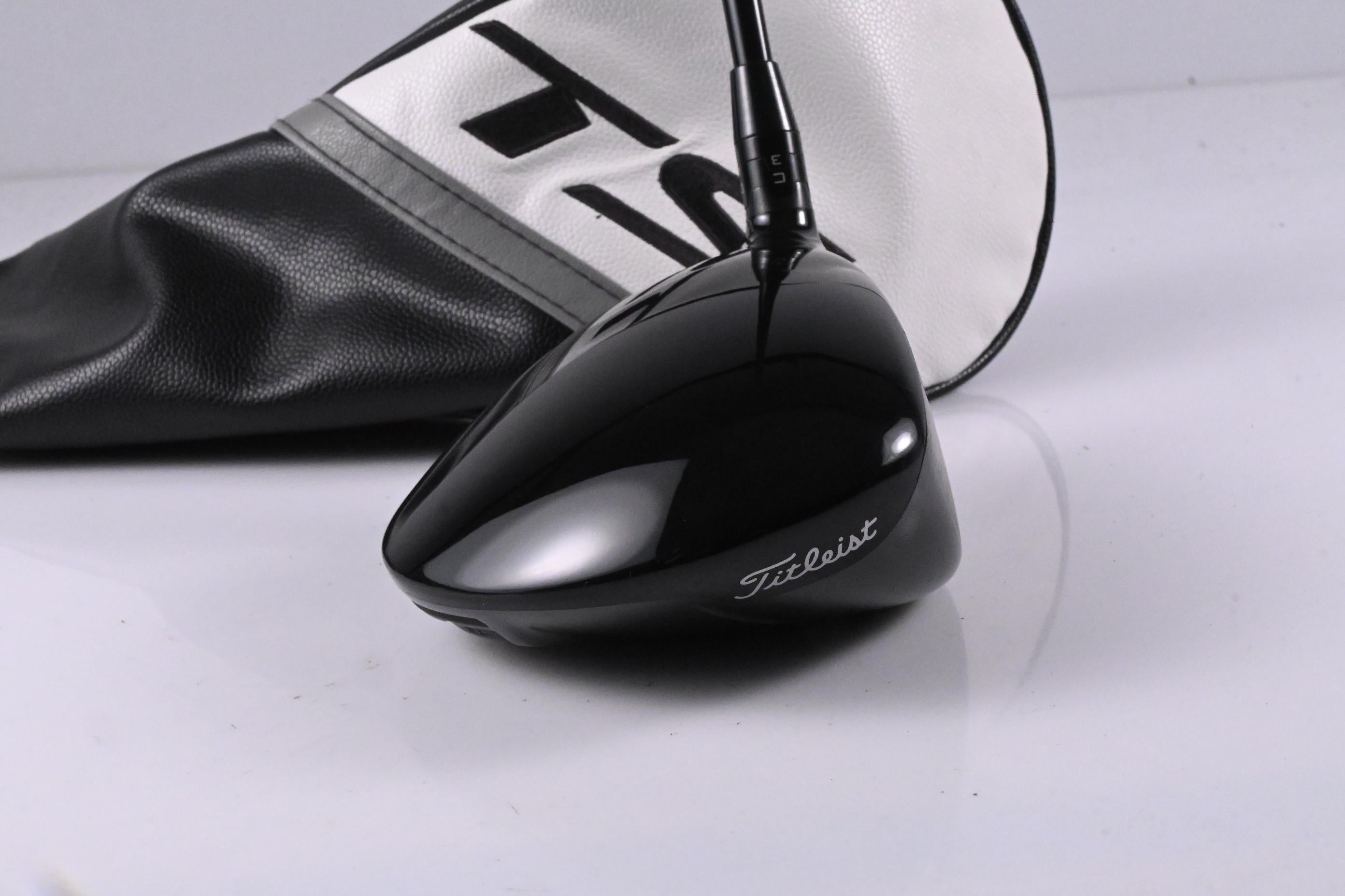Titleist TSR3 Driver / 9 Degree / Stiff Flex Tensei AV Blue 55 Shaft