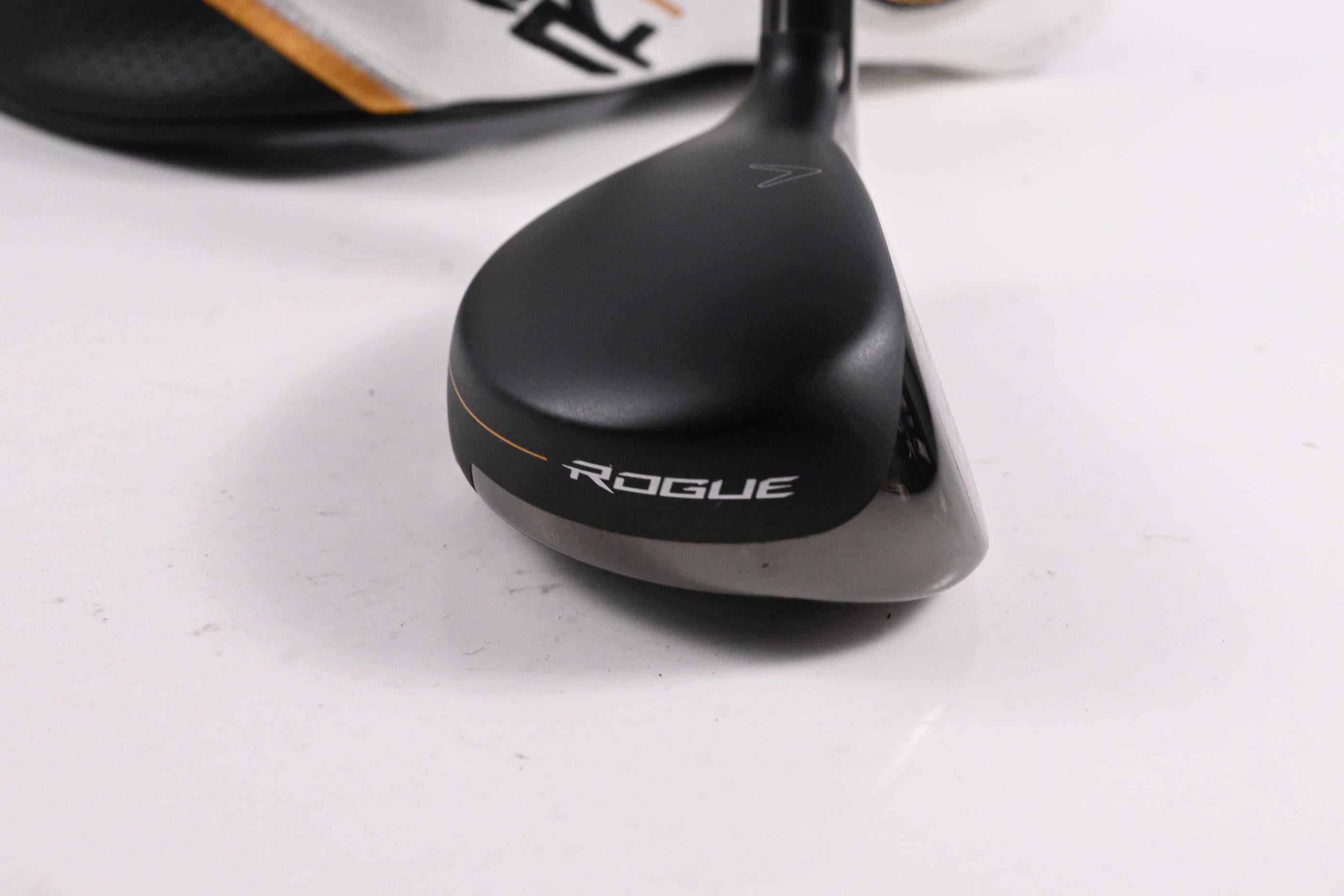 Callaway Rogue ST Max #6 Hybrid / 26 Degree / Regular Flex Tensei AV Blue 65 Shaft