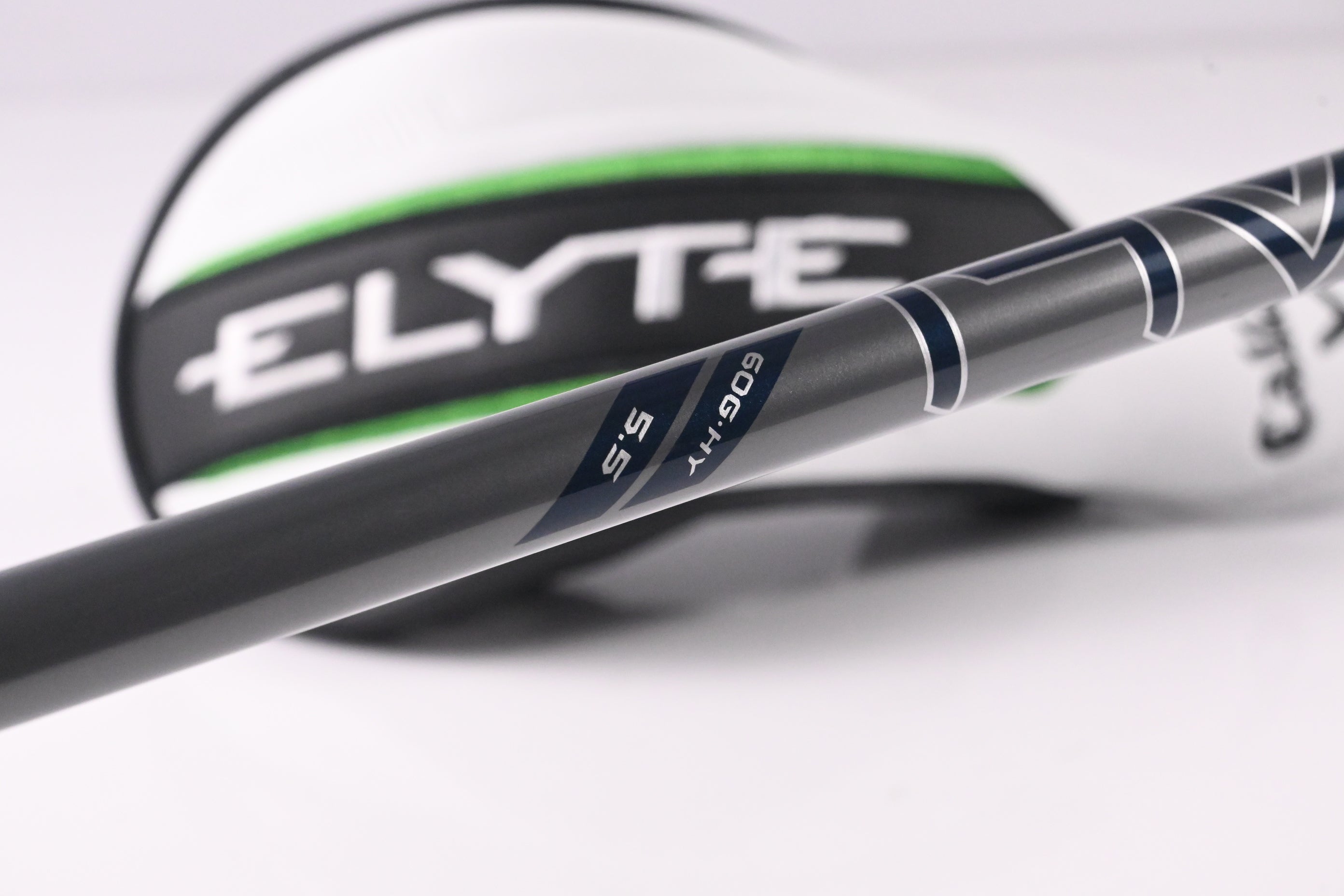 Callaway Elyte #4 Hybrid / 22 Degree / Regular Flex Denali Charcoal 60 Shaft
