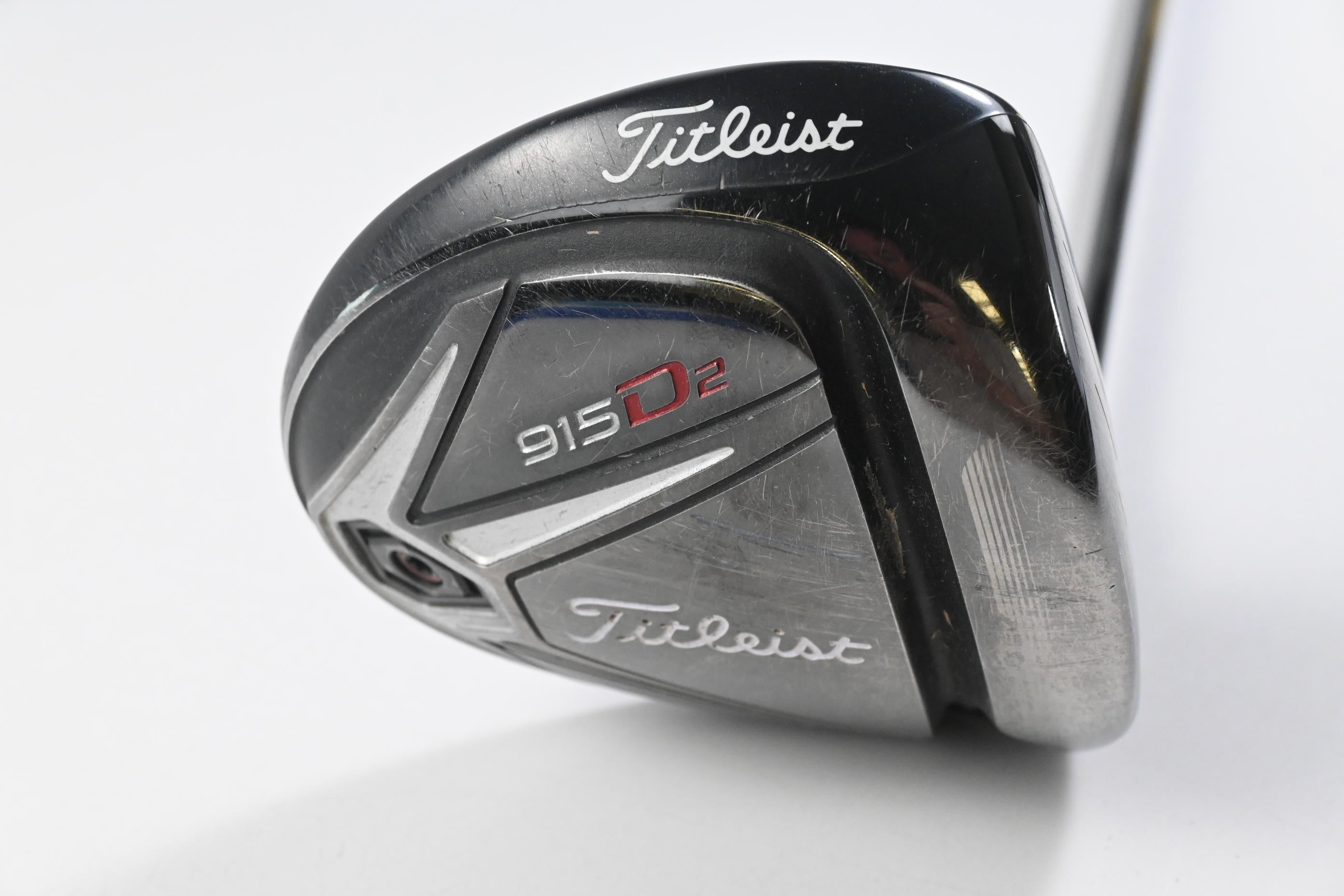 Titleist 915 D2 Driver / 9.5 Degree / Stiff Flex Kuro Kage Black Series 55 Shaft