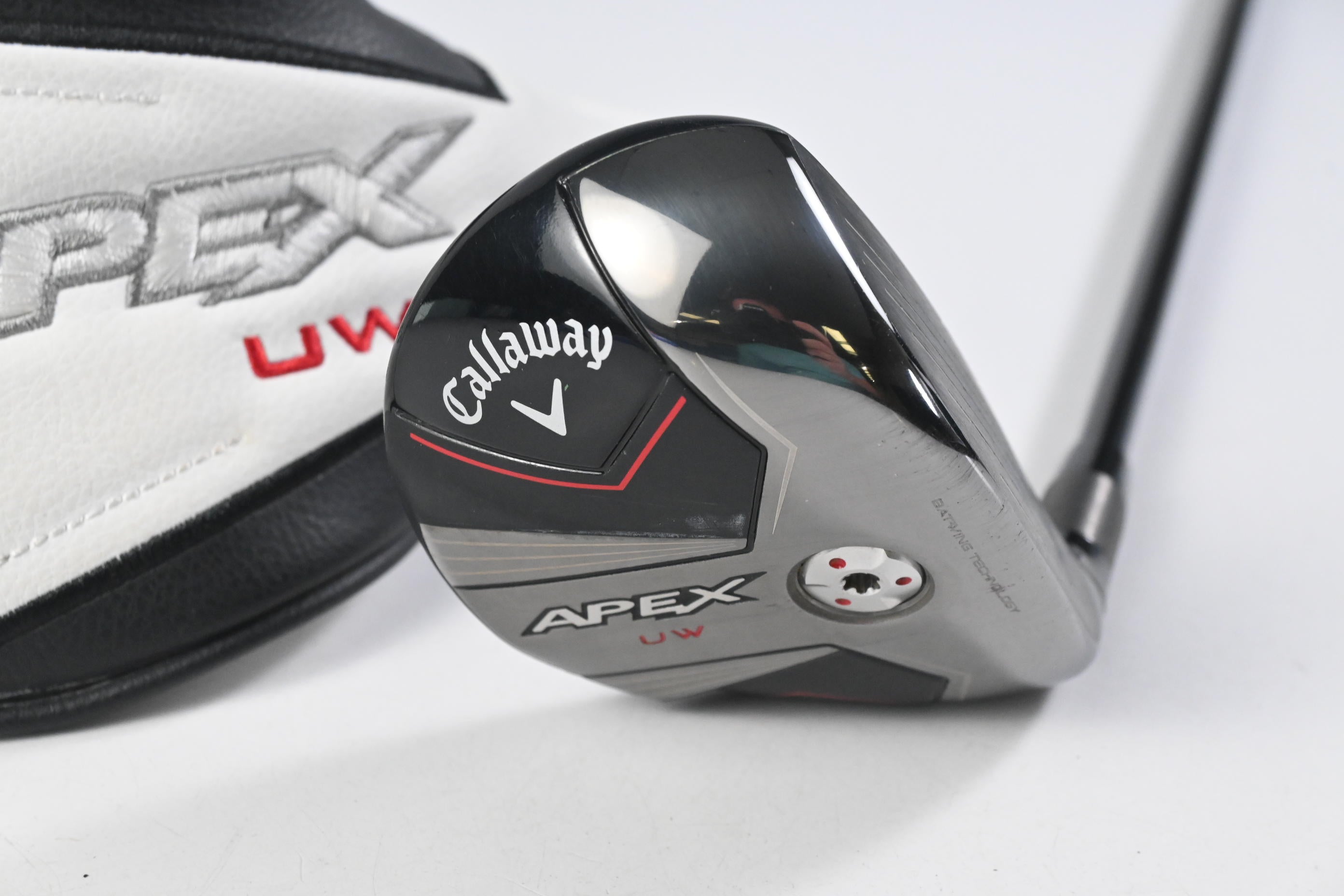 Callaway Apex UW 24 #2 Hybrid / 17 Degree / Stiff Flex MMT Black 70 Shaft