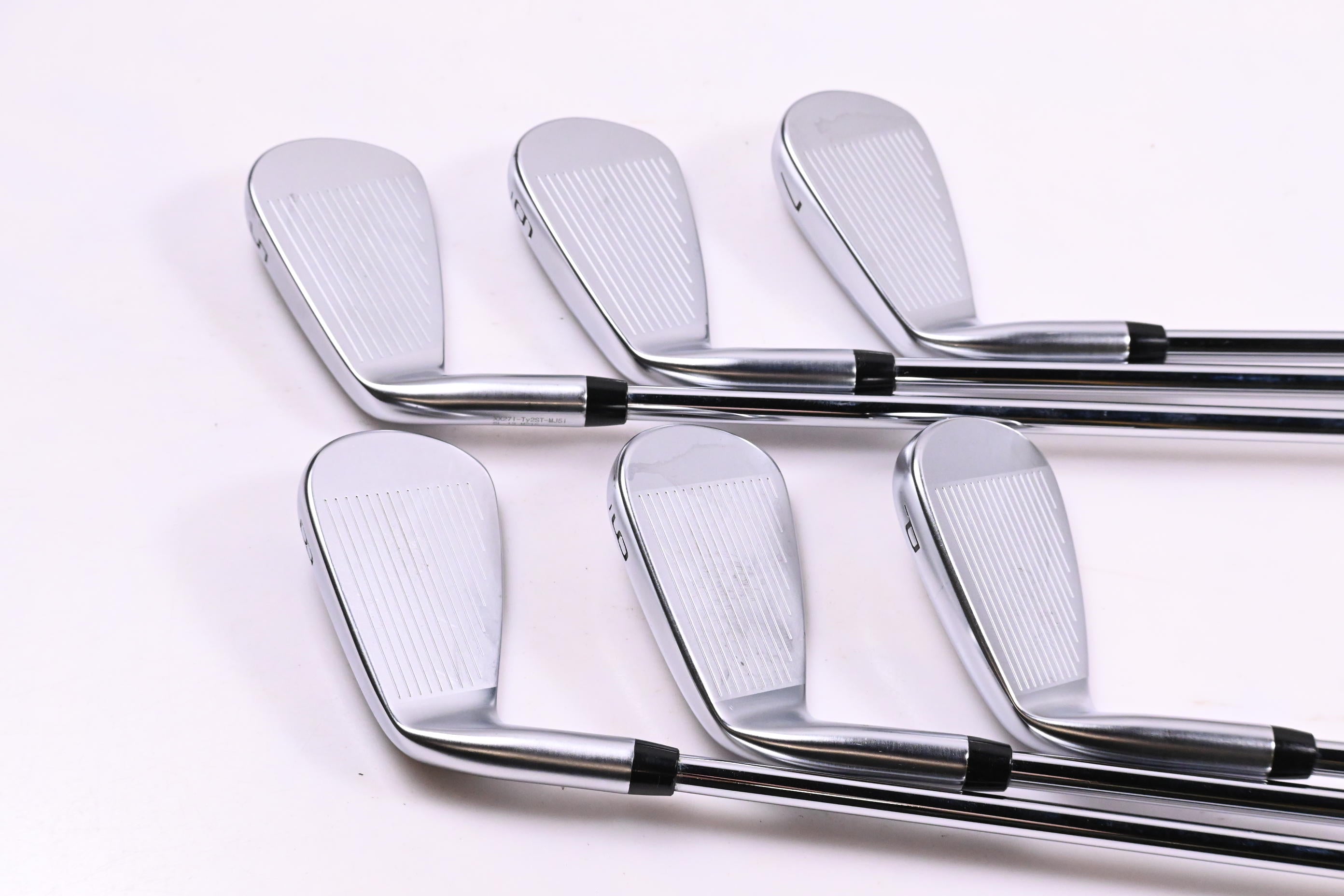 XXIO X 2024 Irons / 5-PW / Stiff Flex Dynamic Gold 95 S200 Shafts