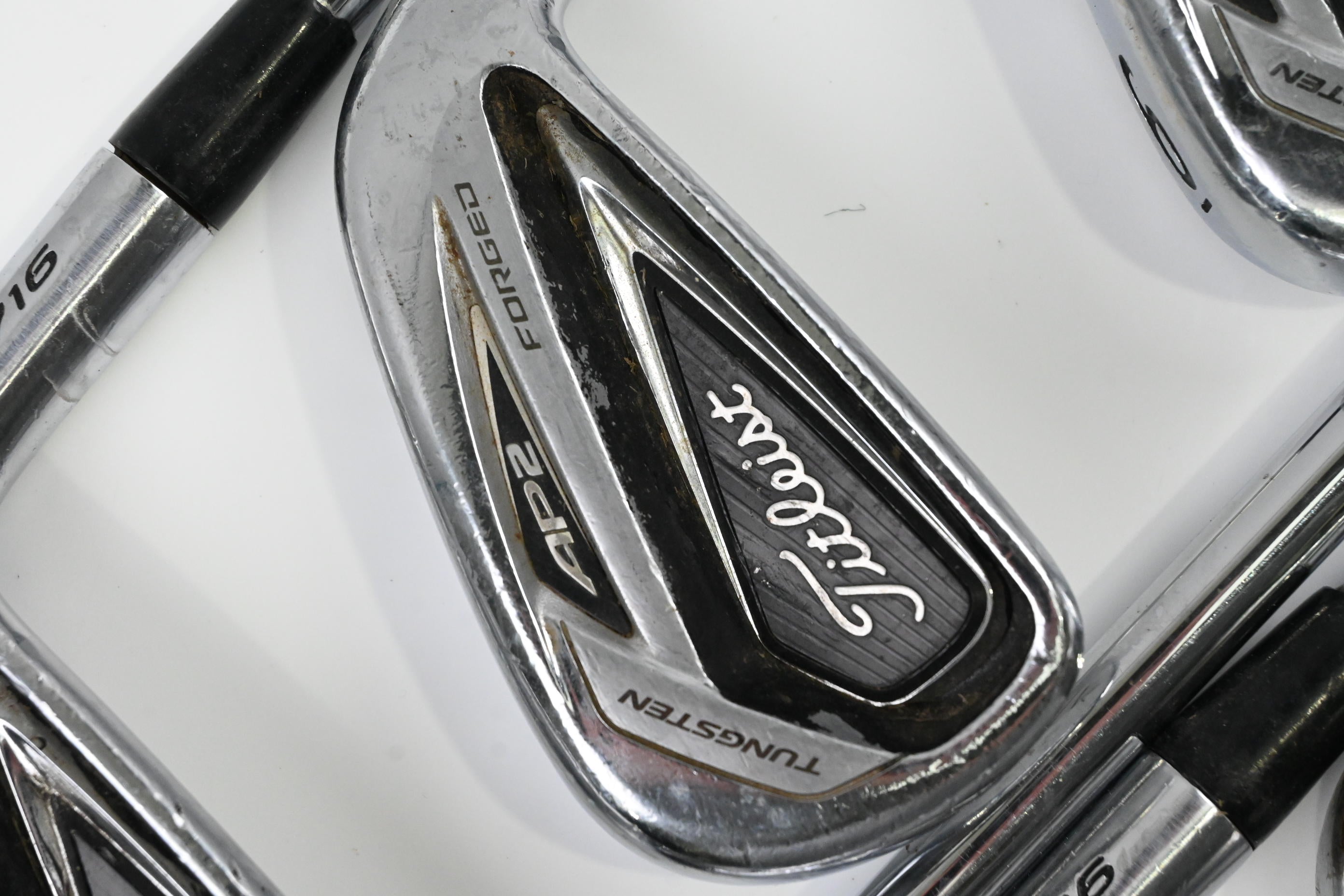 Titleist 716 AP2 Irons / 4-PW / Stiff Flex Dynamic Gold AMT S300 Shafts