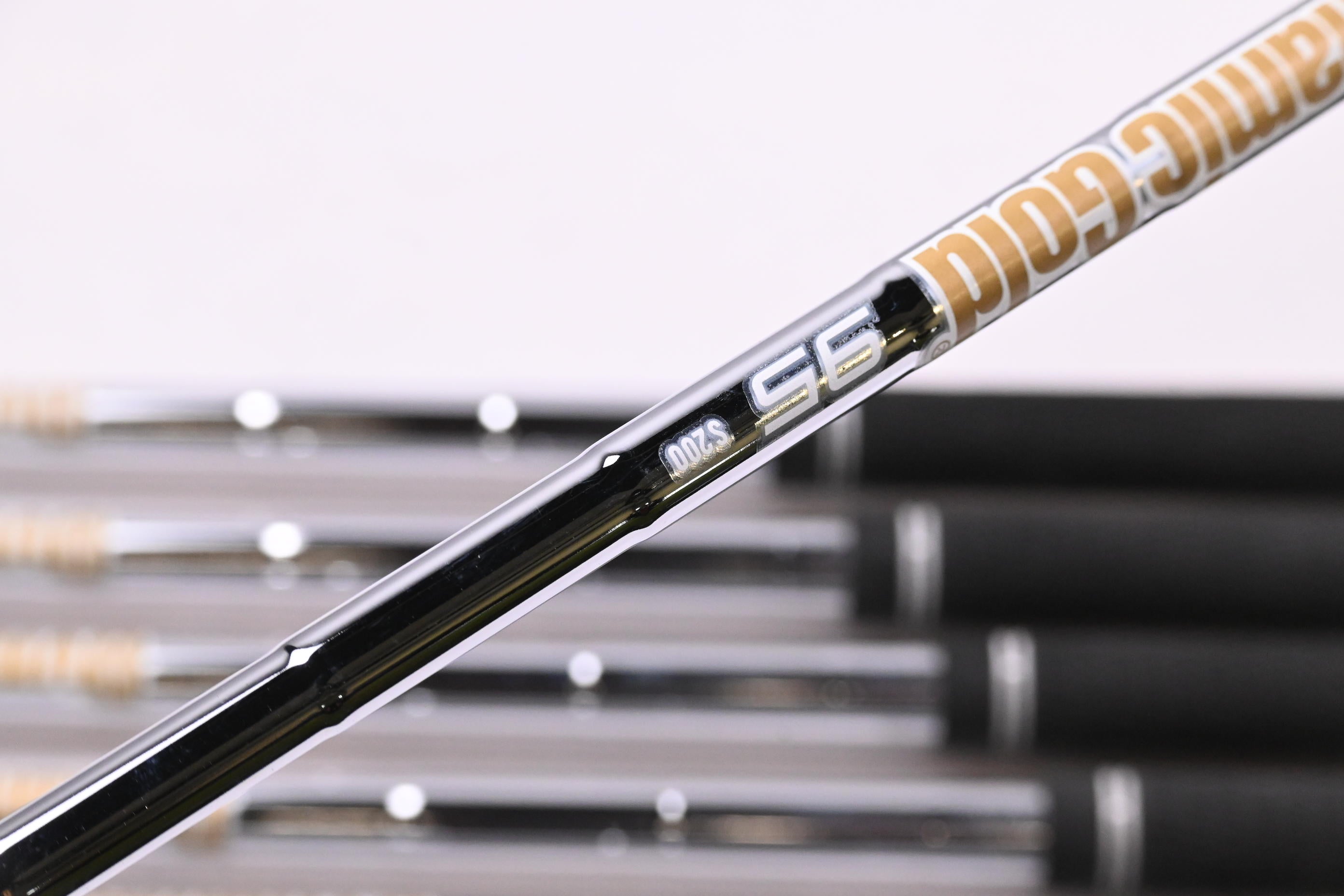 XXIO X 2024 Irons / 5-PW / Stiff Flex Dynamic Gold 95 S200 Shafts