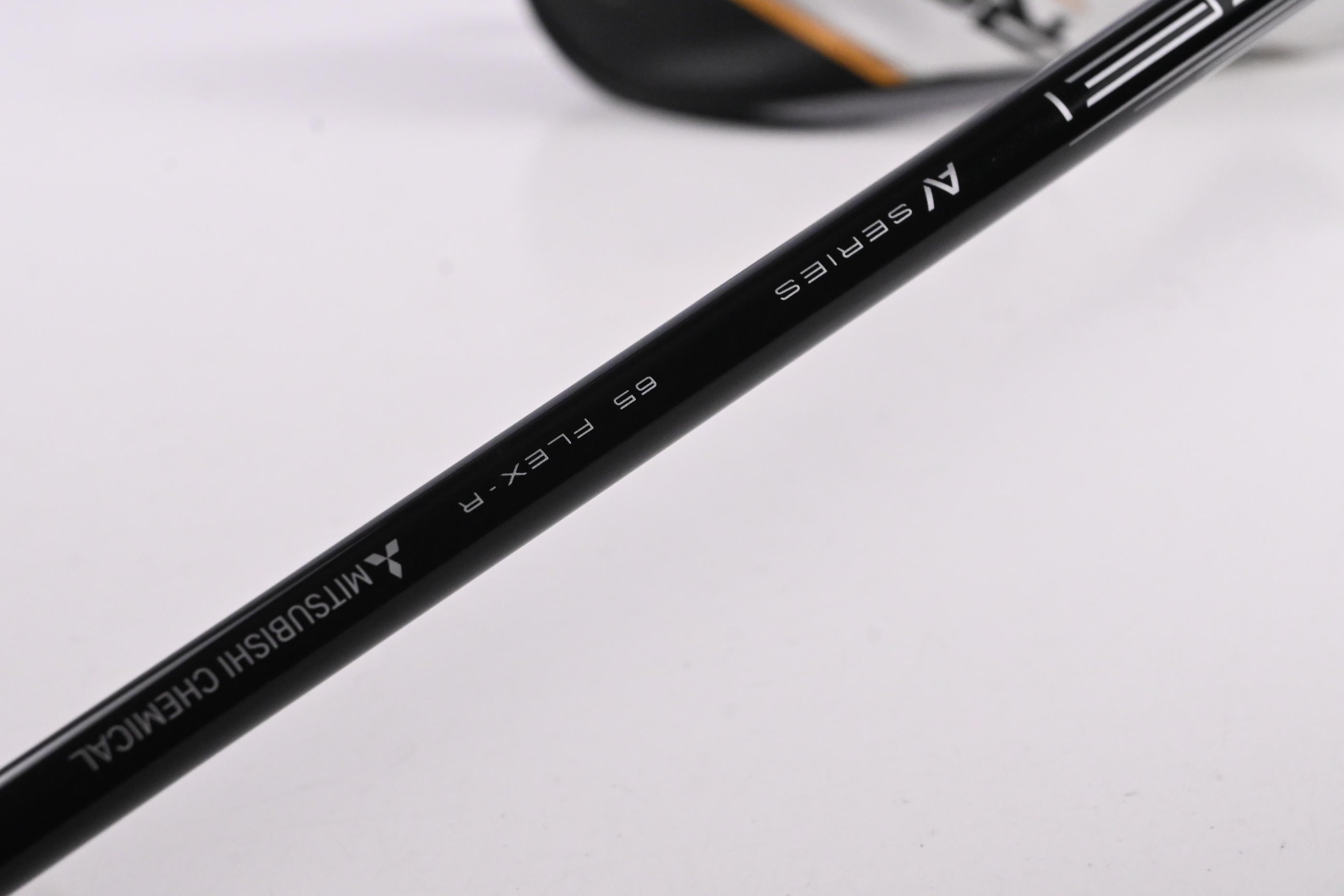 Callaway Rogue ST Max #6 Hybrid / 26 Degree / Regular Flex Tensei AV Blue 65 Shaft