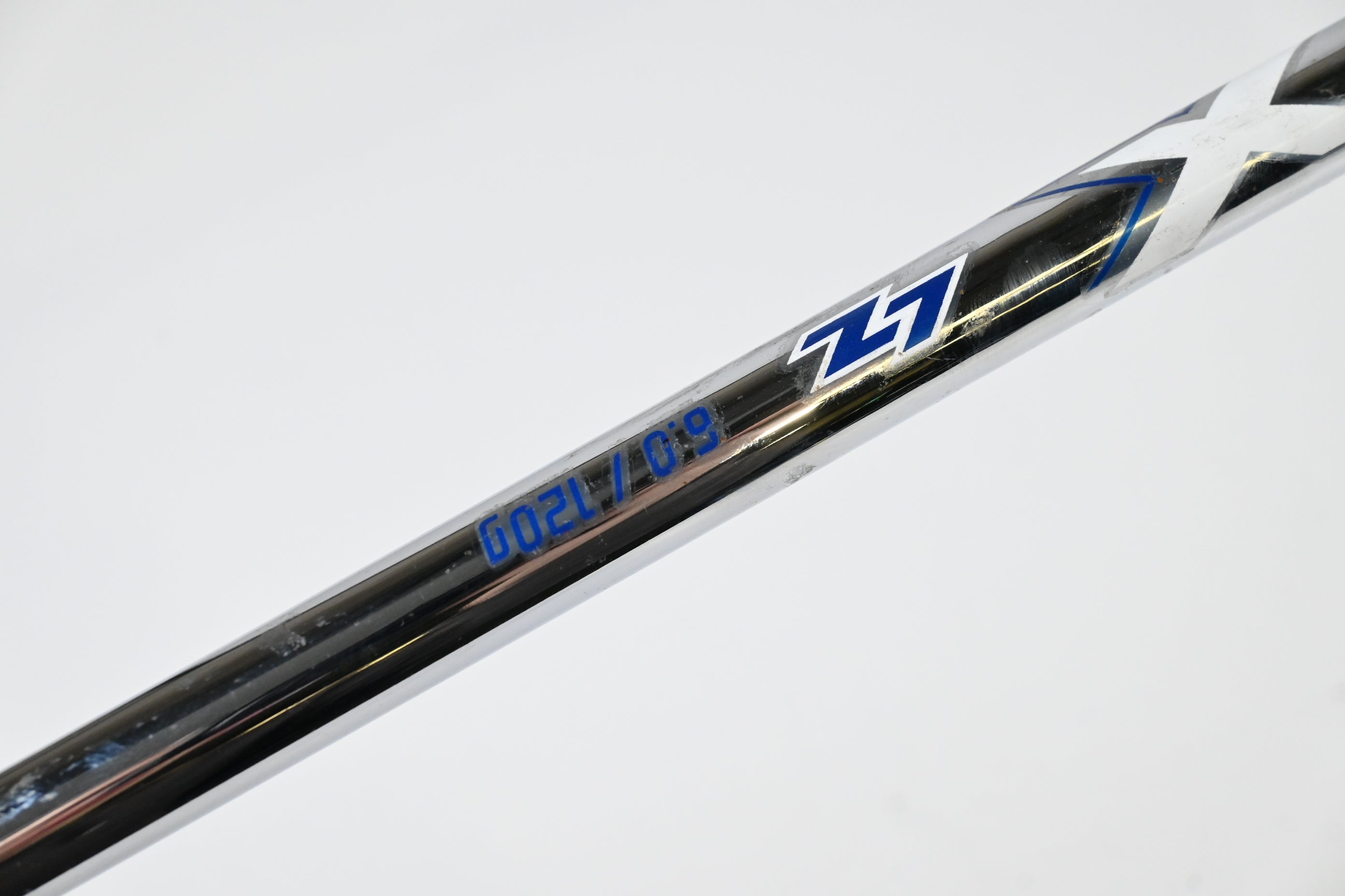 Titleist 718 T-MB #9 Iron / Stiff Flex Project X LZ 120 Shaft
