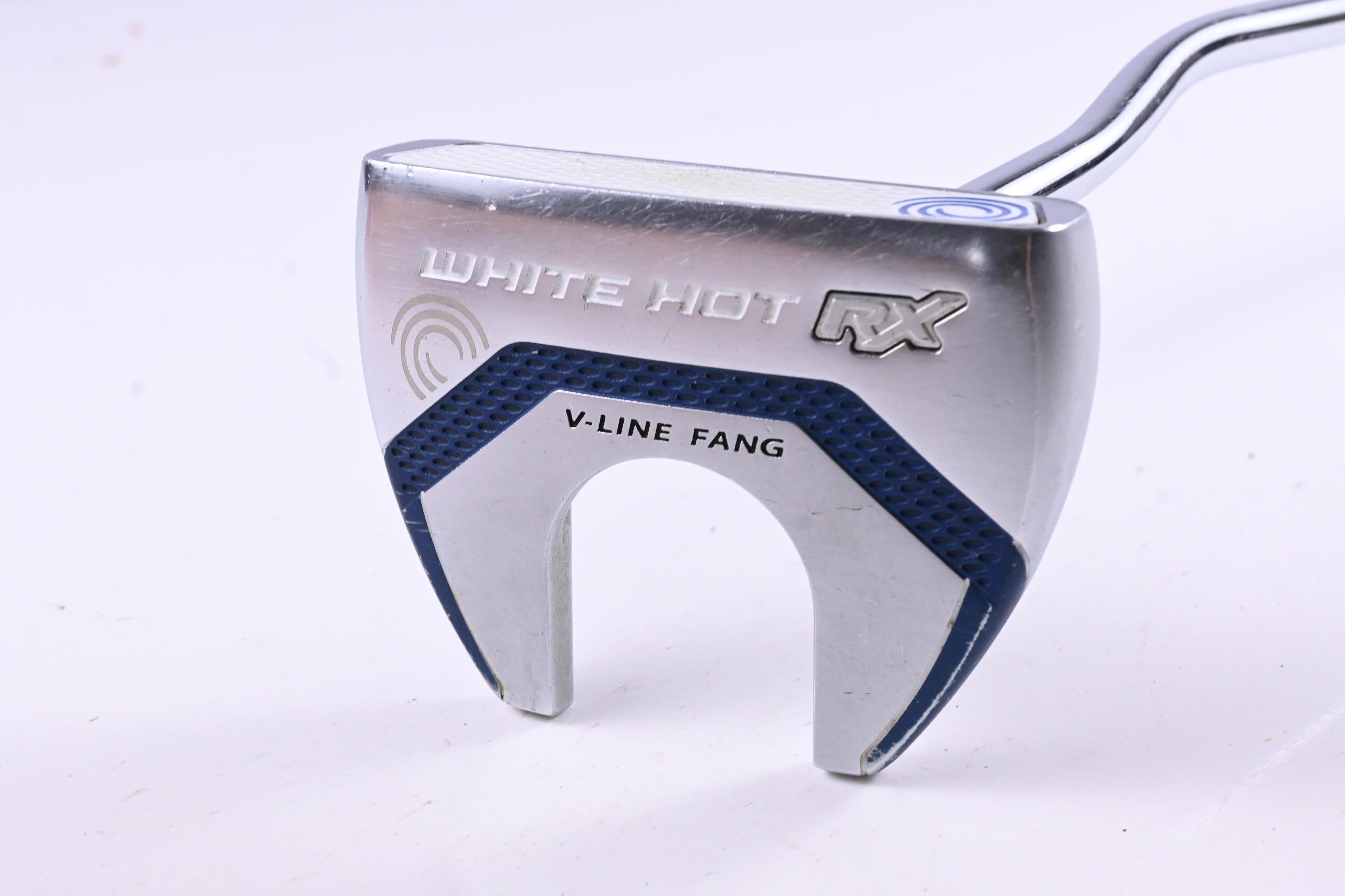 Odyssey White Hot RX V-Line Fang Putter / 34 Inch