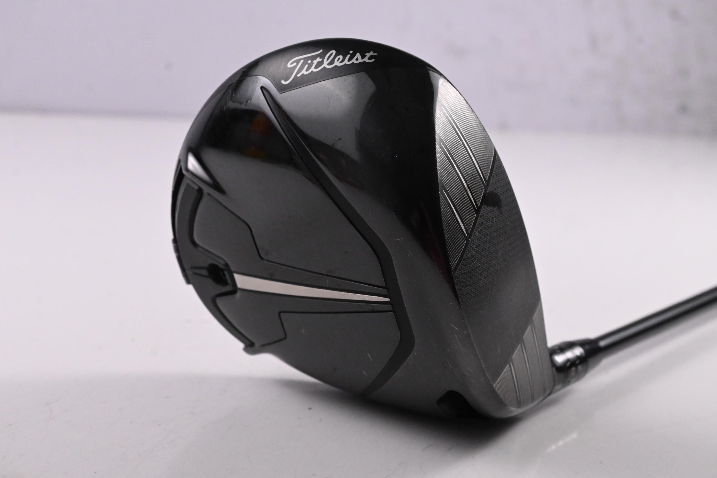 Titleist TSR3 Driver / 9 Degree / Regular Flex HZRDUS Gen4 Black 60 Shaft