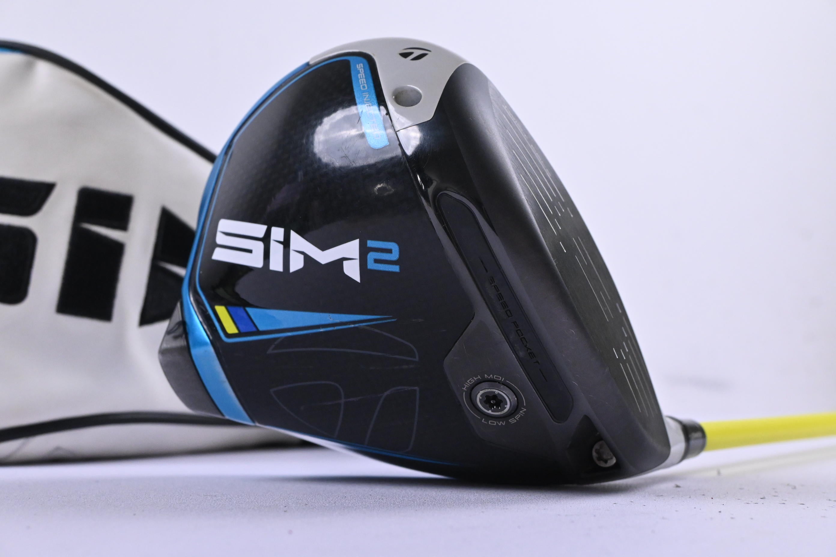 Taylormade SIM2 Driver / 10.5 Degree / Stiff Flex UST Pro Force V2 7 Shaft