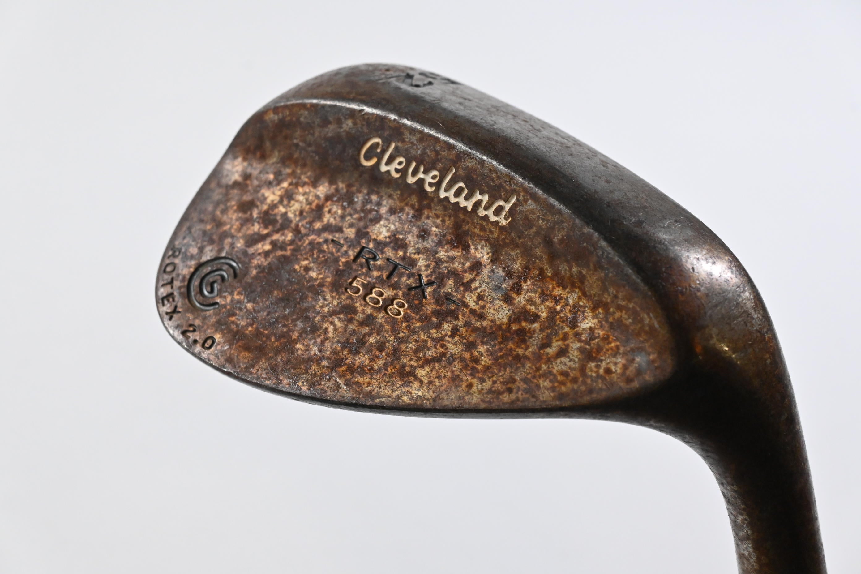 Cleveland 588 RTX 2.0 Gap Wedge / 52 Degree / Stiff Flex Dynamic Gold S400 Shaft