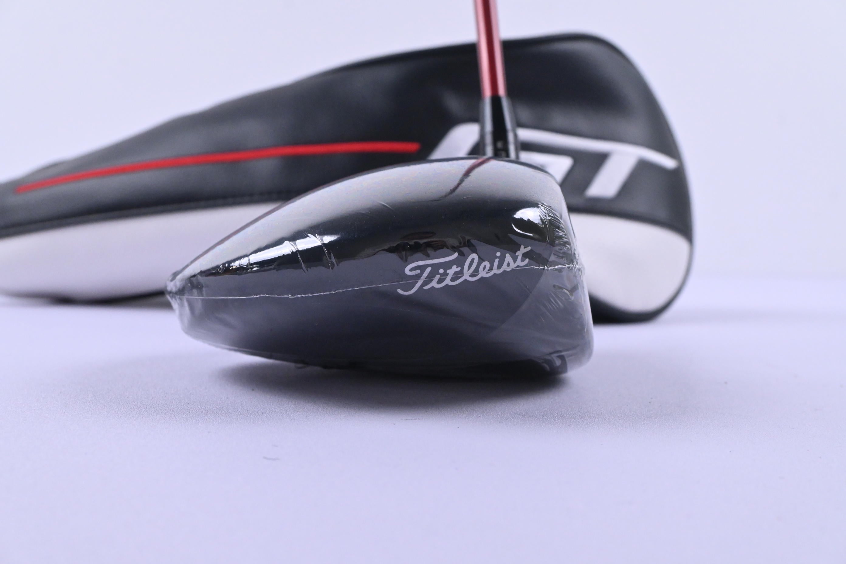 Titleist GT2 Driver / 10 Degree / Regular Flex Denali Red 50 Shaft