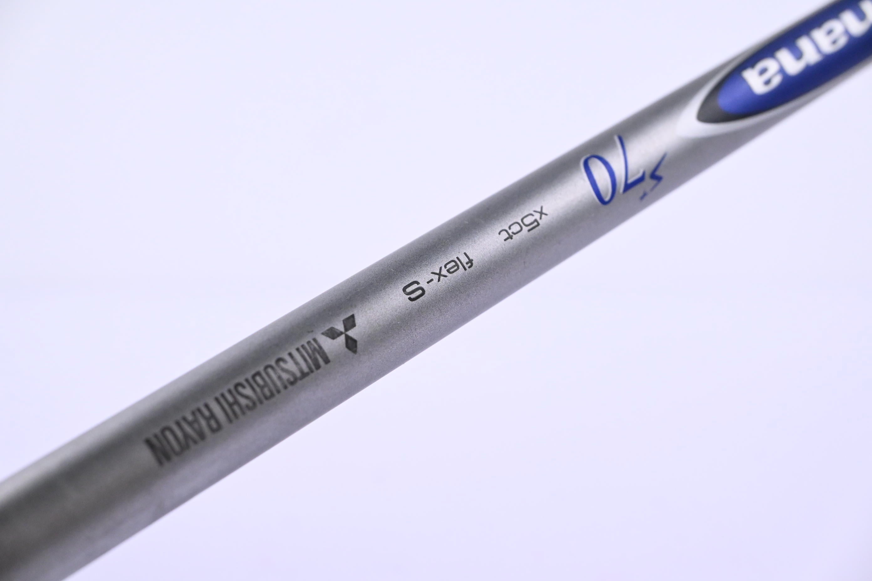 Titleist 915 F #3 Wood / 13.5 Degree / Stiff Flex Diamana S+70 Blue Shaft