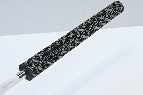 Pyramid Aztec Series Putter / 35 Inch