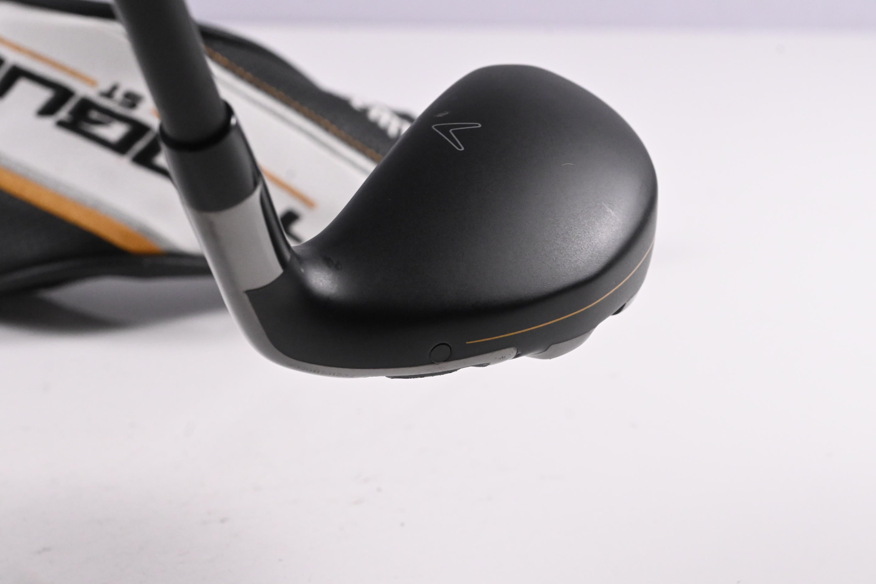Callaway Rogue ST Max OS Lite #7 Hybrid / 33 Degree / Regular Flex Cypher 60