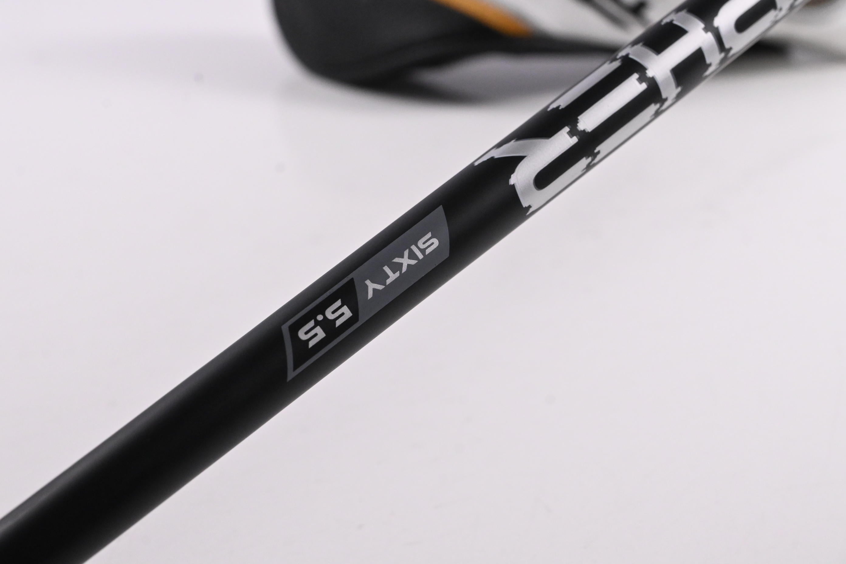 Callaway Rogue ST Max OS Lite #7 Hybrid / 33 Degree / Regular Flex Cypher 60