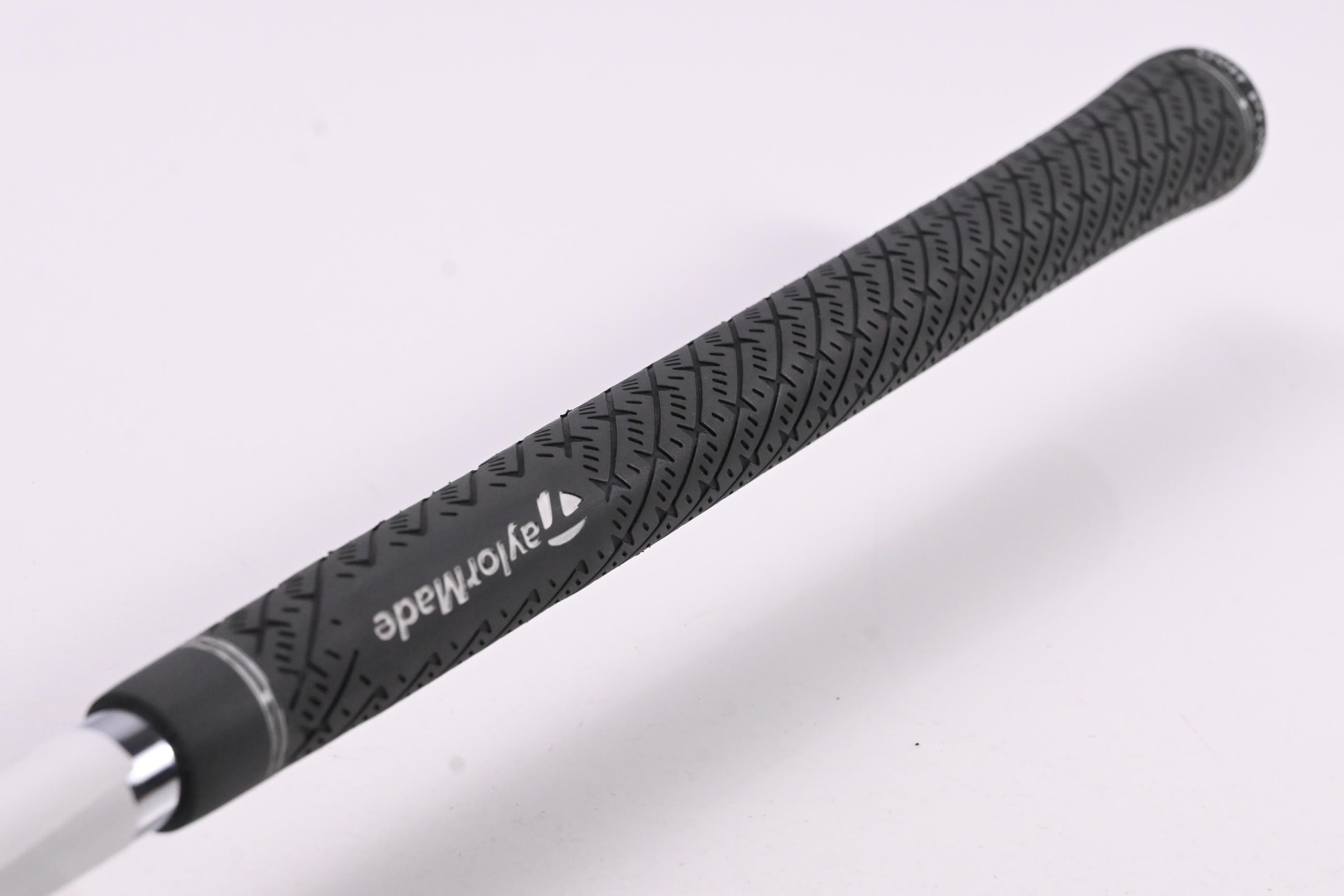 Taylormade P790 2023 #4 Iron / 21 Degree / Regular Flex Dynamic Gold R300 Shaft