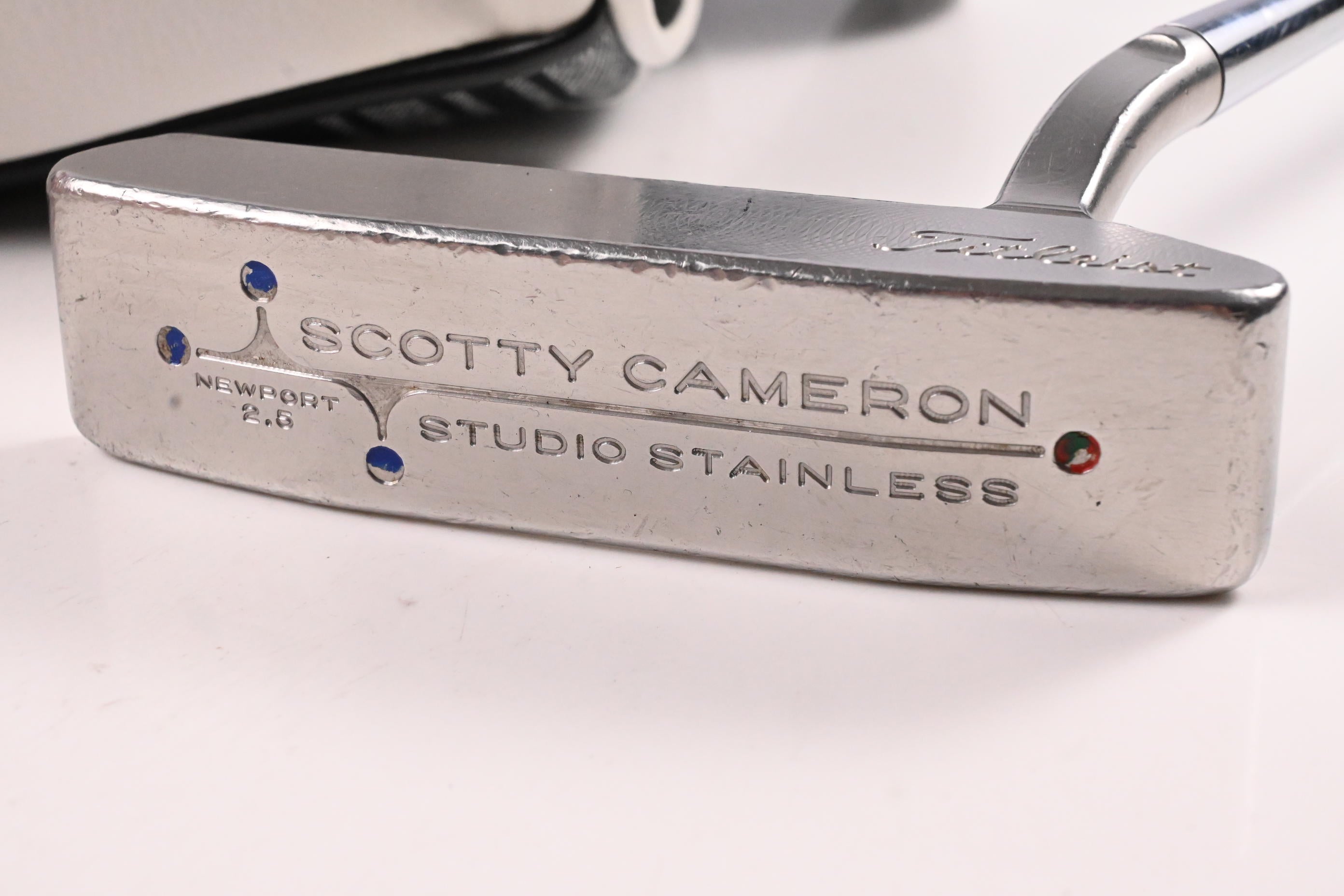 Scotty Cameron Studio Newport 2.5 Stainless Putter / 35 Inch