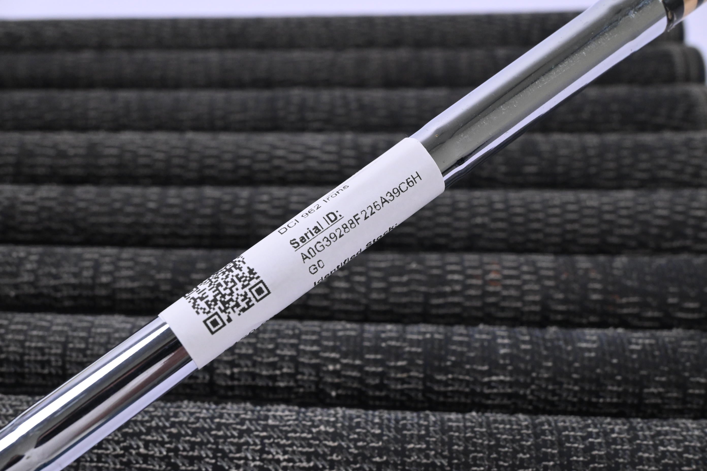 Titleist DCI 962 Irons / 3-SW / Regular Flex Dynamic Gold R300 Shafts