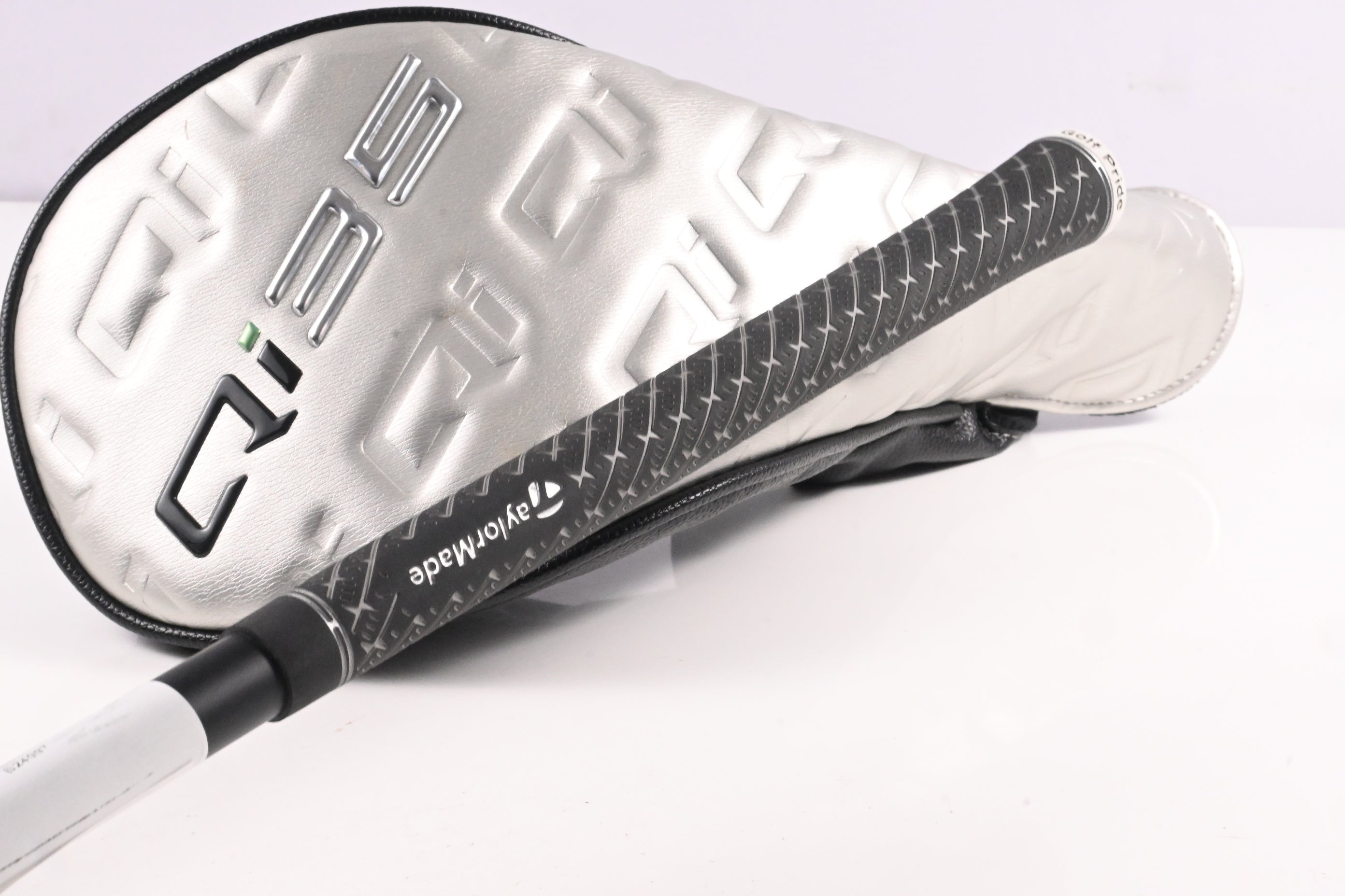 Taylormade Qi35 Max Lite Driver / 12 Degree / Regular Flex Vanquish 4 Shaft