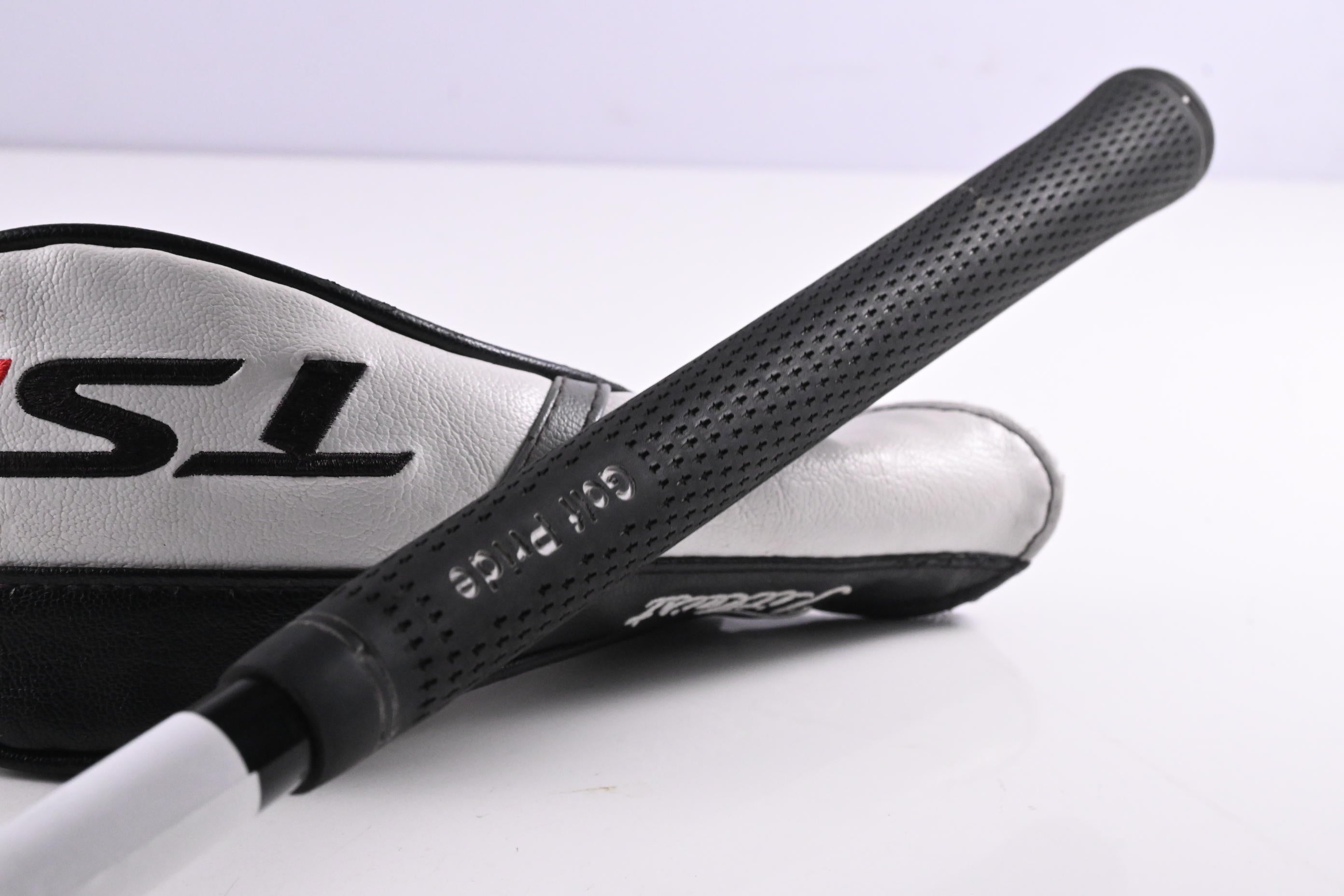 Titleist TSi2 #3 Hybrid / 18 Degree / Stiff Flex HZRDUS Smoke RDX Black 80 Shaft