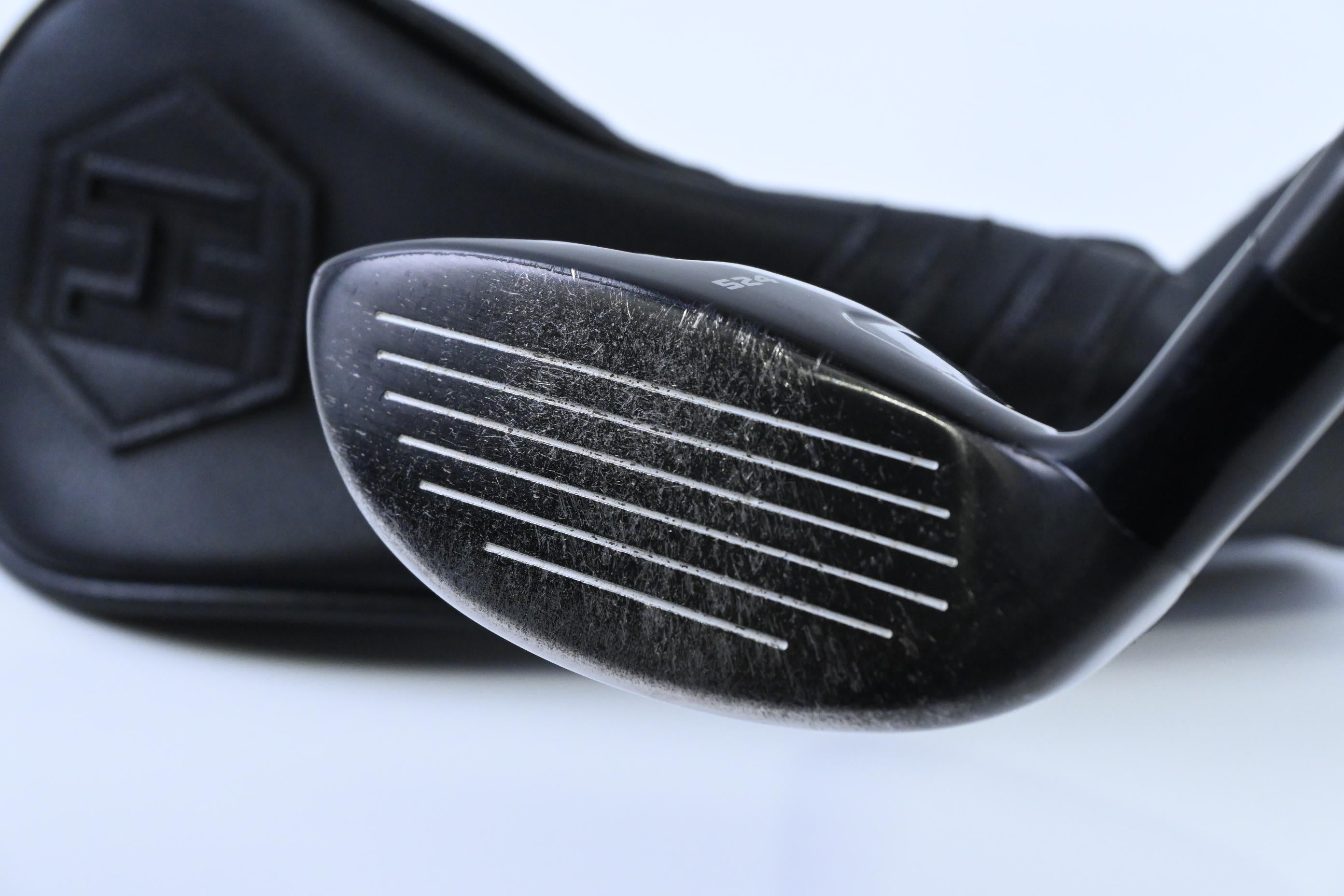 Tour Edge Hot Launch C524 #3 Hybrid / 19 Degree / Regular Flex Aldila Ascent 55