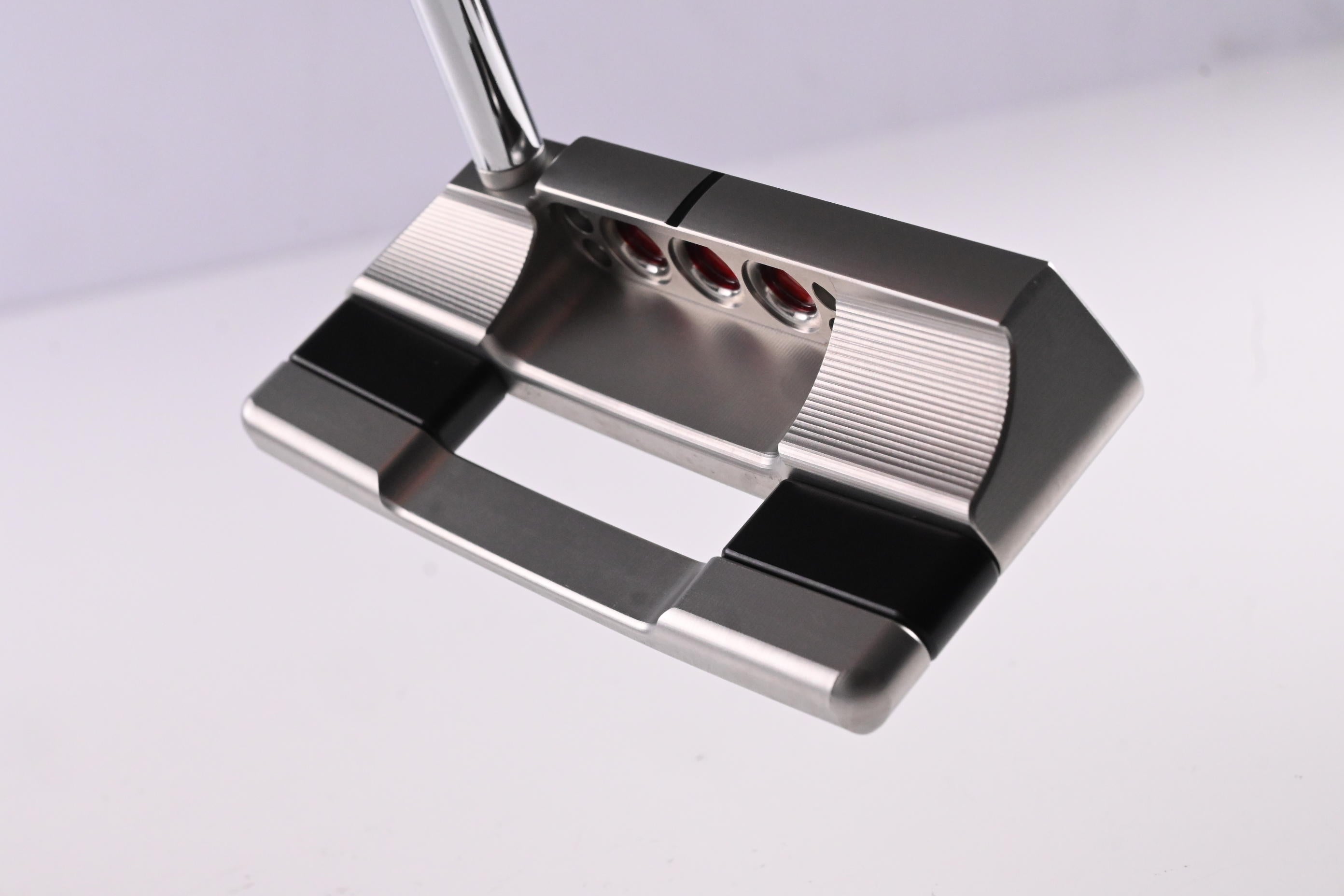 Scotty Cameron 2025 Studio Style SquareBack Putter / 35 Inch