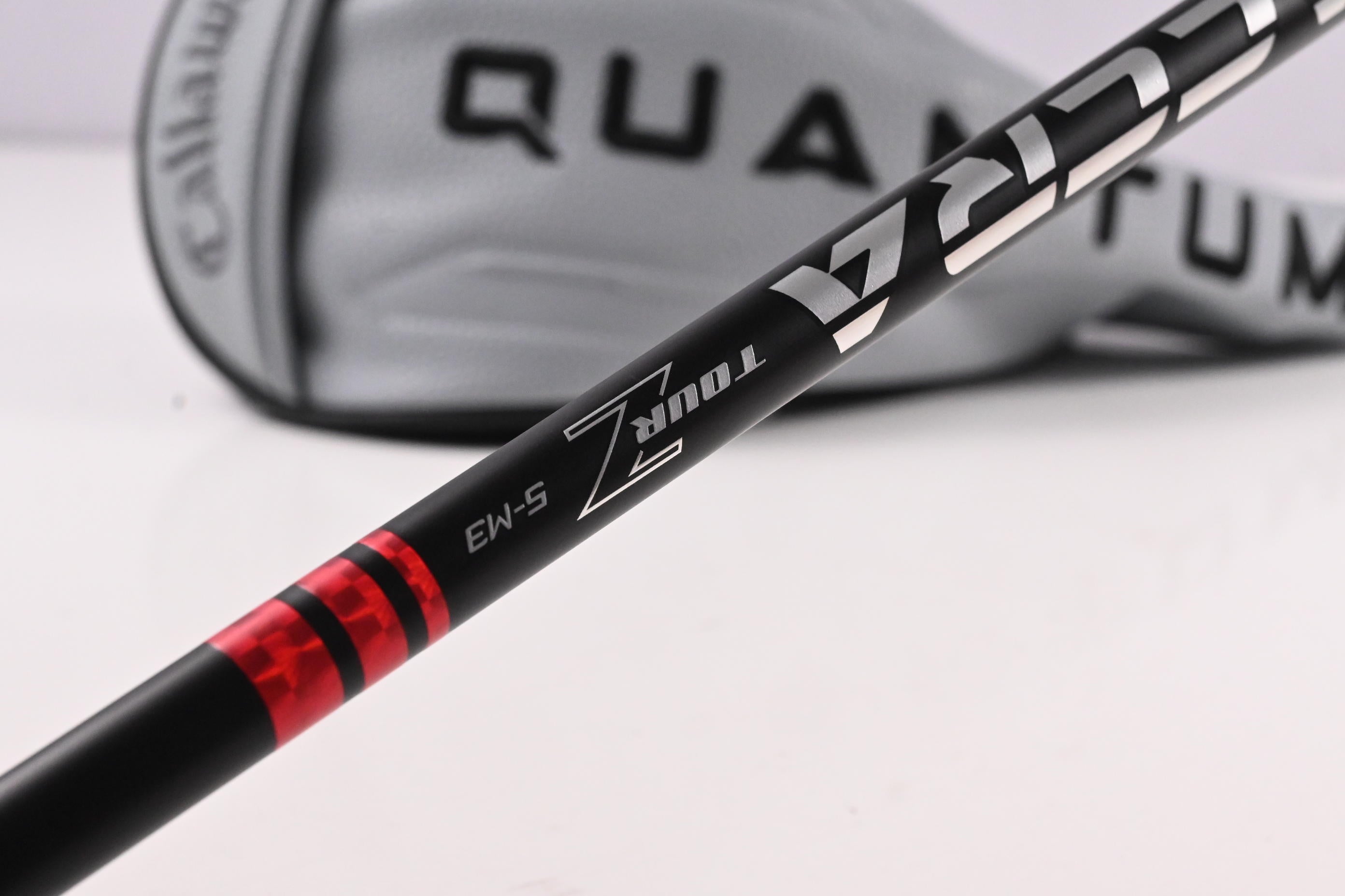 Callaway Quantum Triple Diamond Max Driver / 9 Degree / Regular Flex Accra TourZ