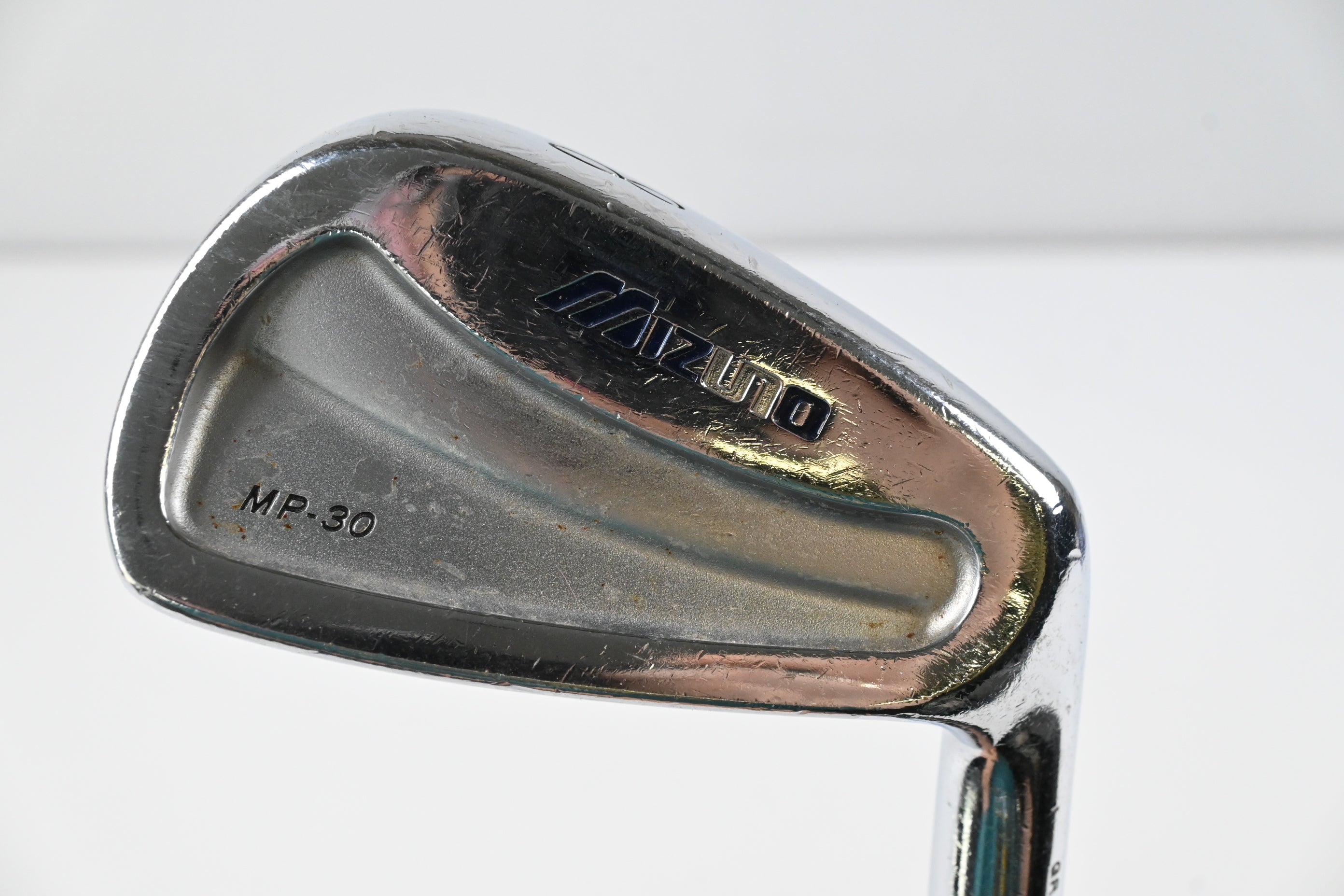 Mizuno MP-30 #8 Iron / Regular Flex Dynamic Gold R300 Steel Shaft