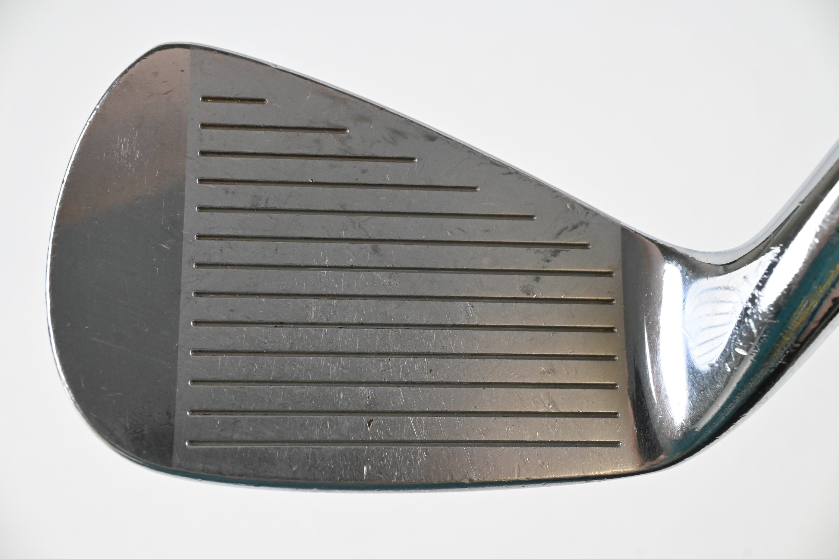 Mizuno MP-30 #8 Iron / Regular Flex Dynamic Gold R300 Steel Shaft
