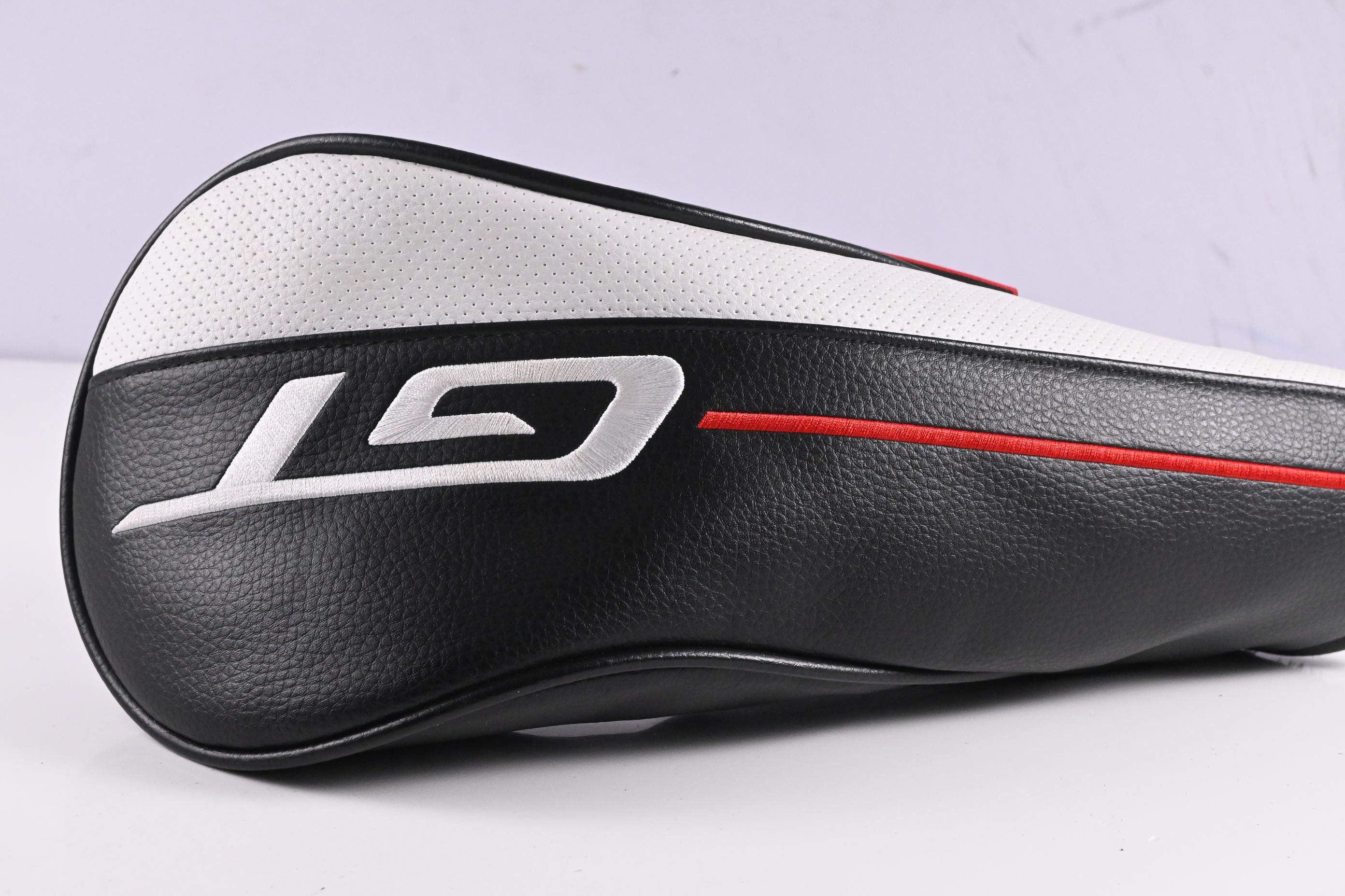 Titleist GT2 Driver / 9 Degree / Stiff Flex Denali Red 50 Shaft