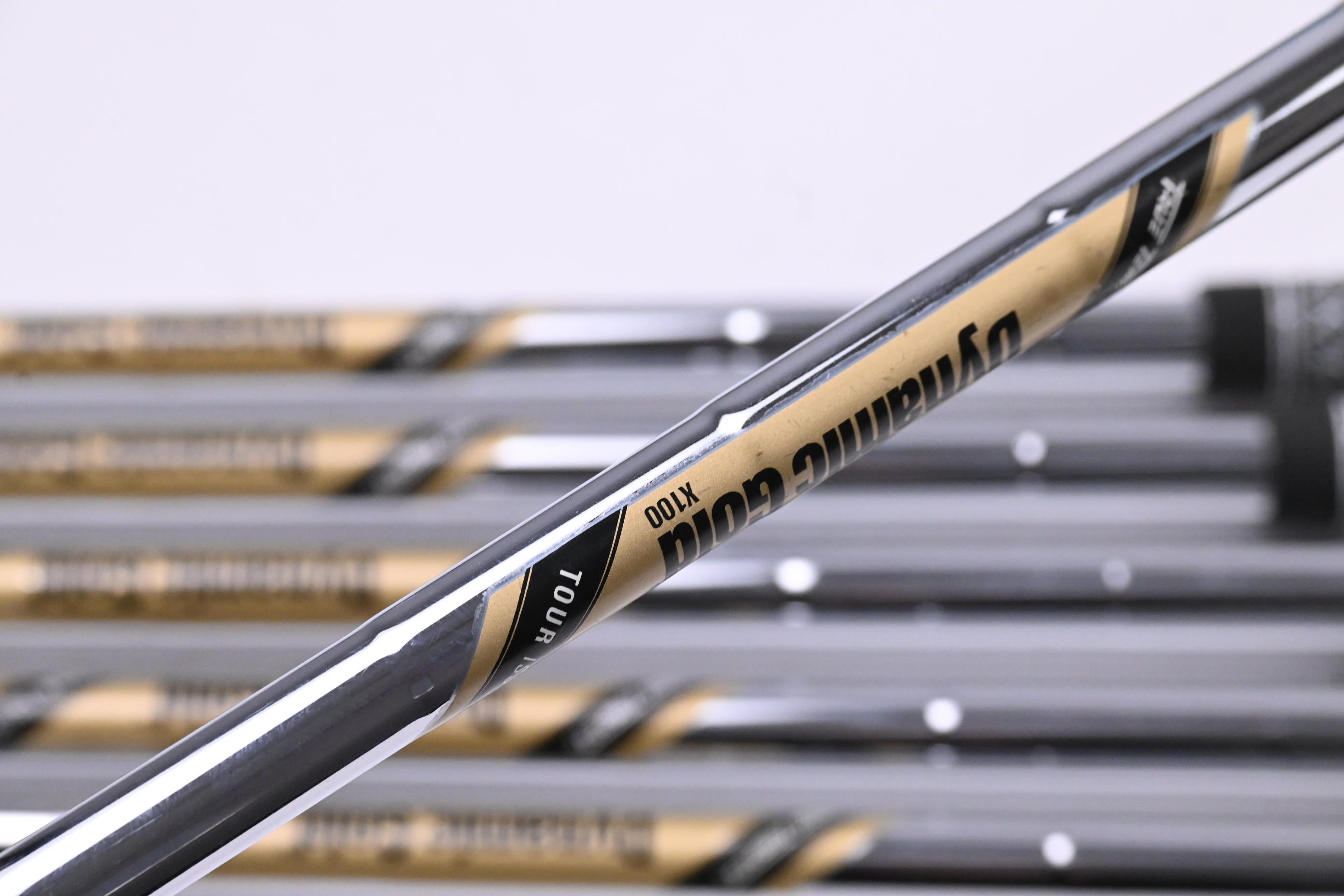 Srixon ZX7 MK II Irons / 5-PW / X-Flex Dynamic Gold X100 Shafts